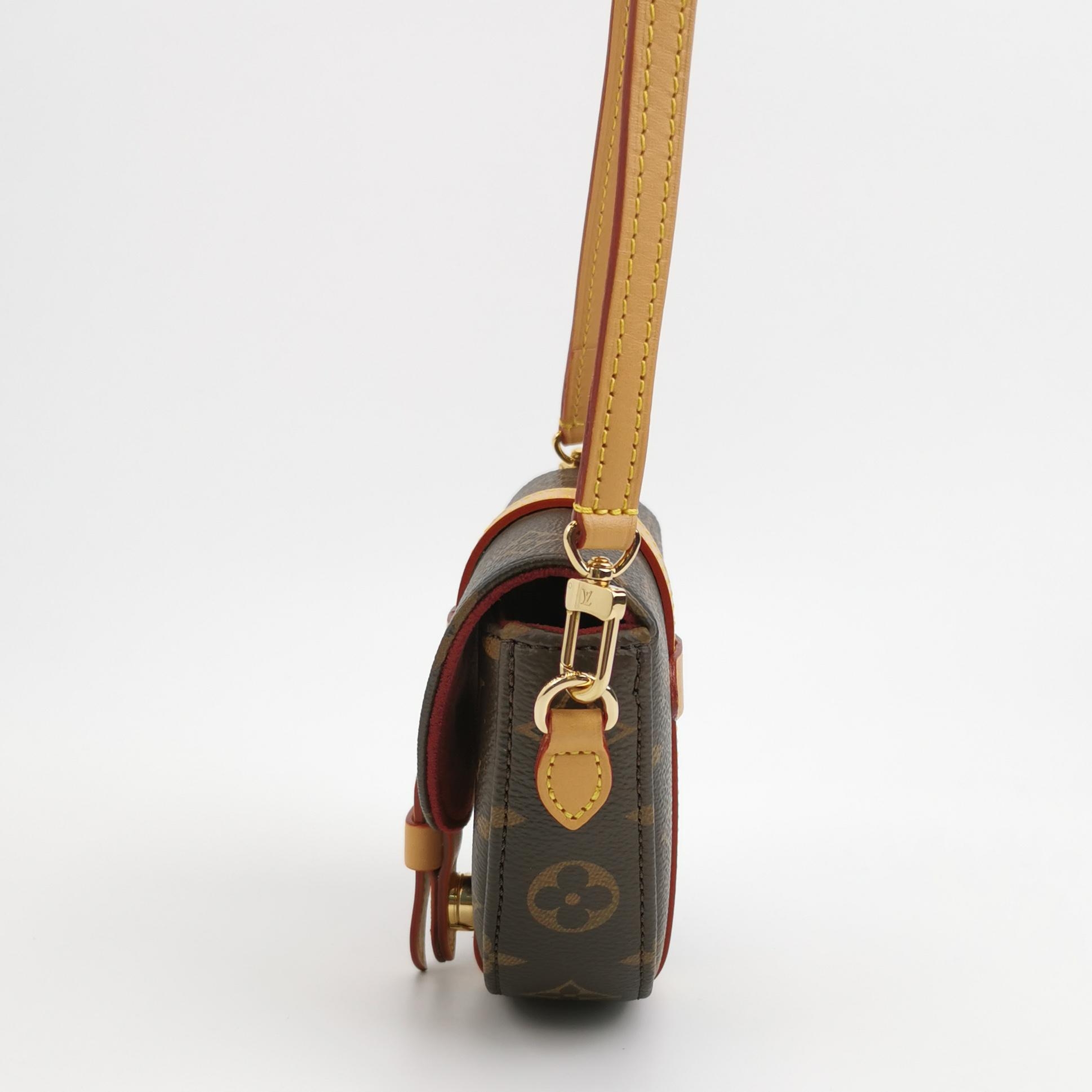 Louis Vuitton(LV) Chantilly NM Handbag Monogram Canvas Micro — photo 3 of 14