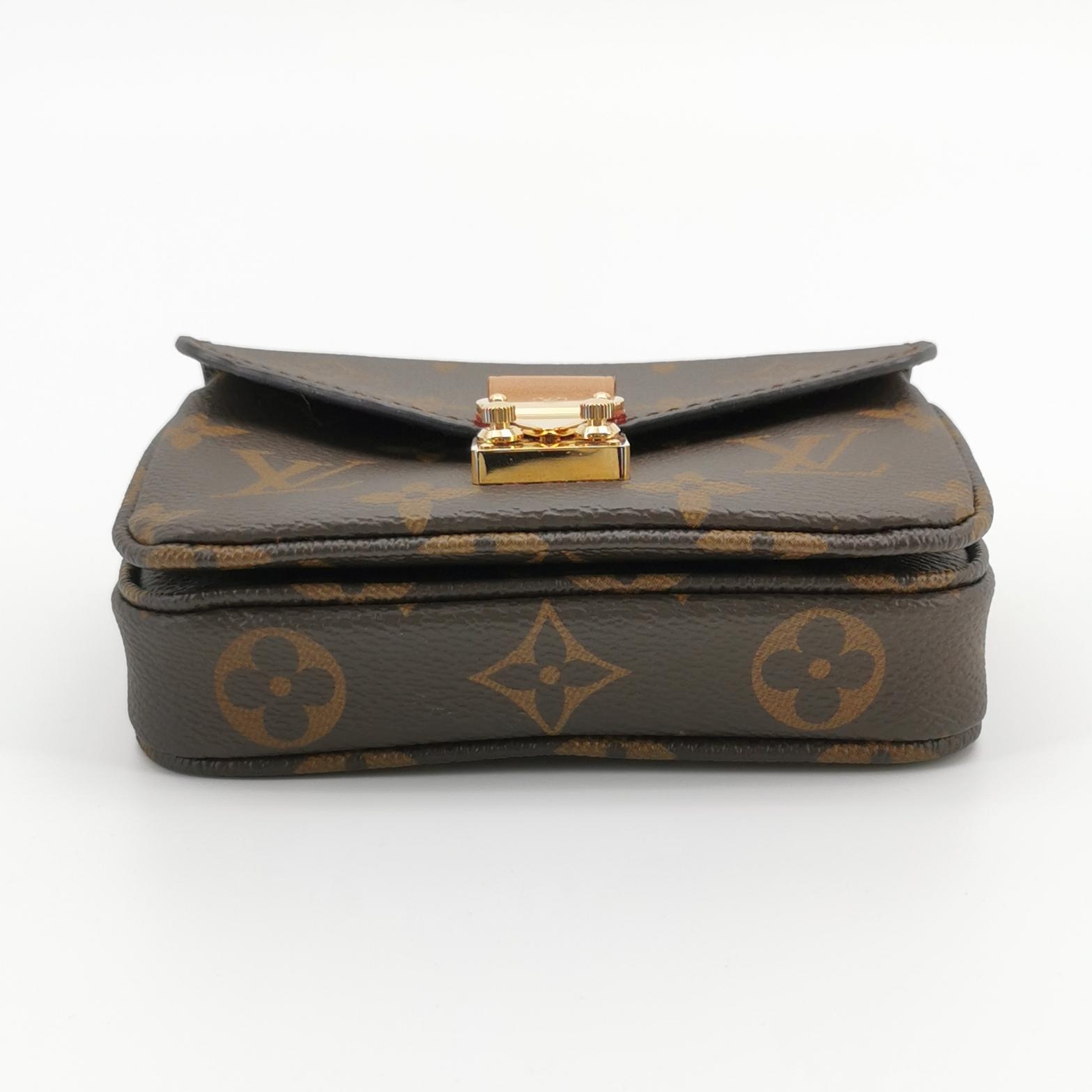 Louis Vuitton(LV) Micro Metis Monogram Canvas — photo 6 of 14