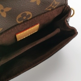 Louis Vuitton(LV) Micro Metis Monogram Canvas — thumbnail 8