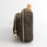 Louis Vuitton(LV) Utility Crossbody Bag Monogram Canvas — thumbnail 3