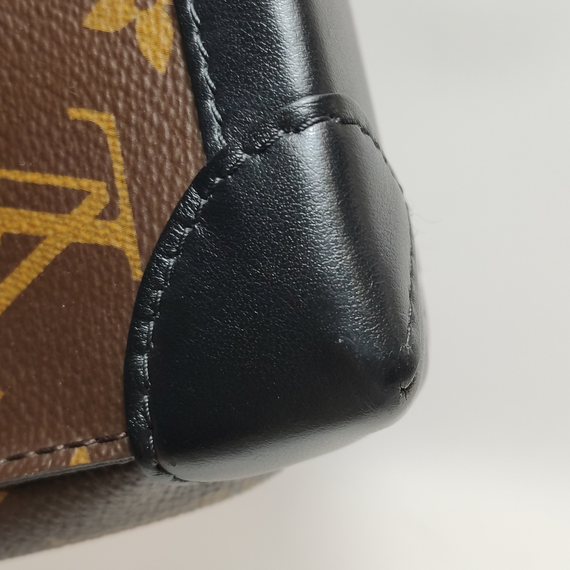 Louis Vuitton(LV) Steamer Bag Monogram Canvas with LV Friends Patch XS — photo 11 of 15