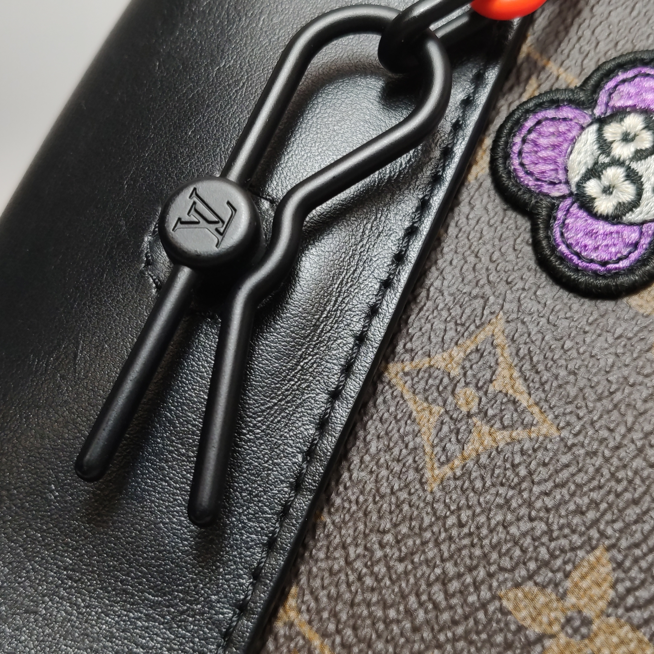 Louis Vuitton(LV) Steamer Bag Monogram Canvas with LV Friends Patch XS — photo 12 of 15