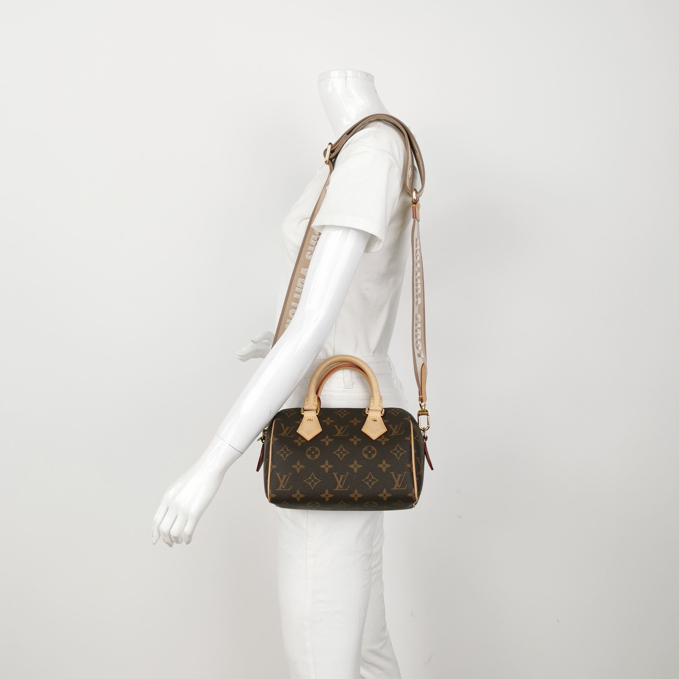 Louis Vuitton(LV) Speedy Bandouliere Bag Monogram Canvas 20 — alternate view
