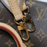  Louis Vuitton(LV) Speedy Bandouliere Bag Monogram Canvas 20 — thumbnail 11