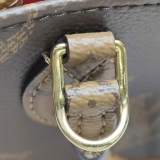 Louis Vuitton(LV) OnTheGo Tote Reverse Monogram Giant BB — thumbnail 11