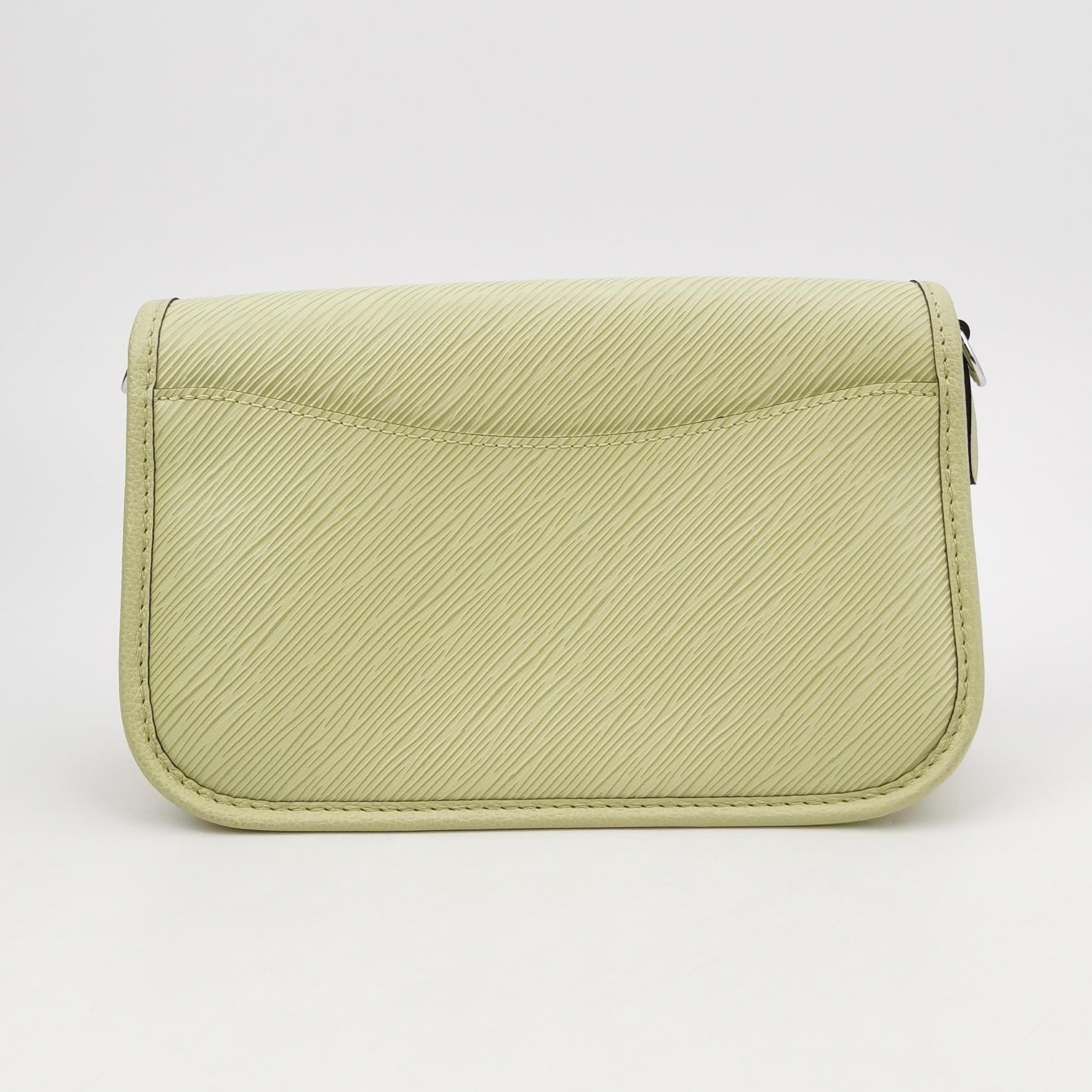 Louis Vuitton(LV) Buci Crossbody Bag Epi Leather — photo 5 of 14