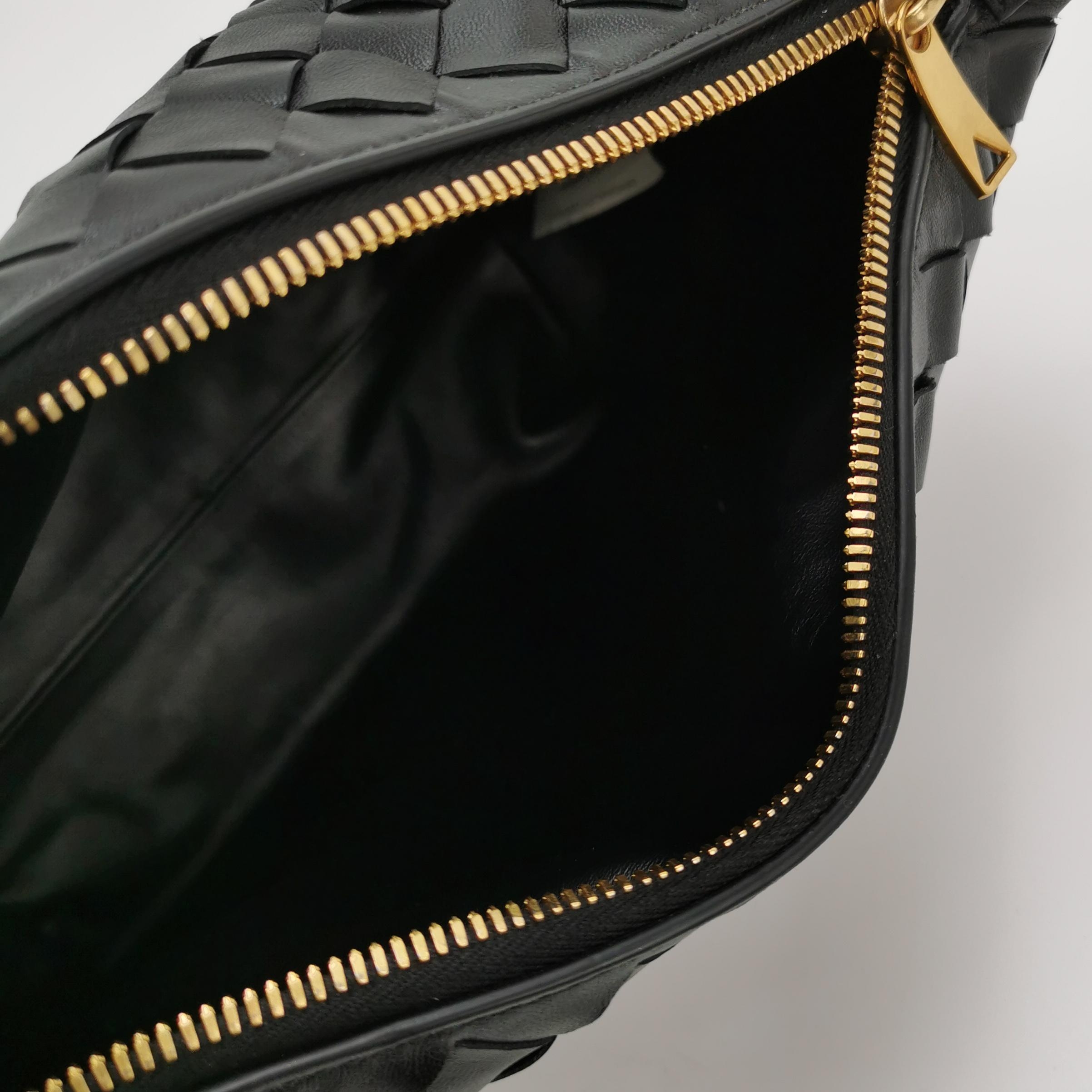 Bottega Veneta(BV) Wallace Shoulder Bag Intrecciato Nappa Mini — photo 8 of 11