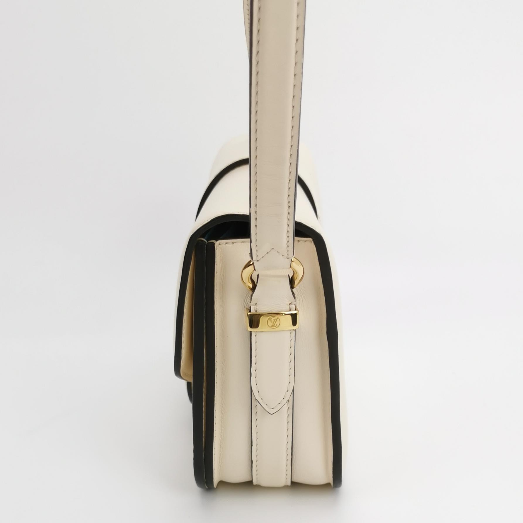 Louis Vuitton(LV) LV Pont 9 Bag Leather — photo 4 of 15