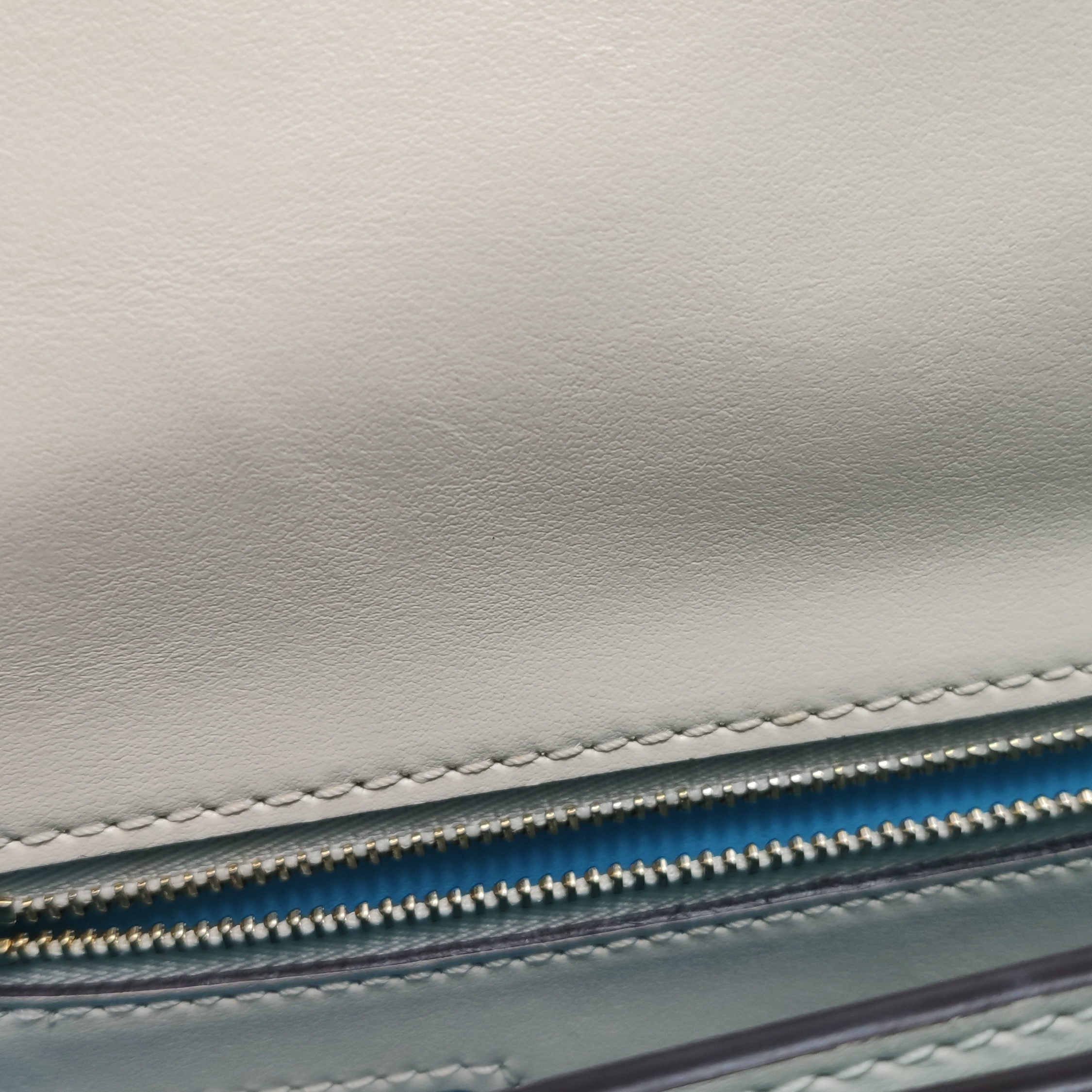 Louis Vuitton(LV) LV Pont 9 Bag Leather — photo 13 of 15