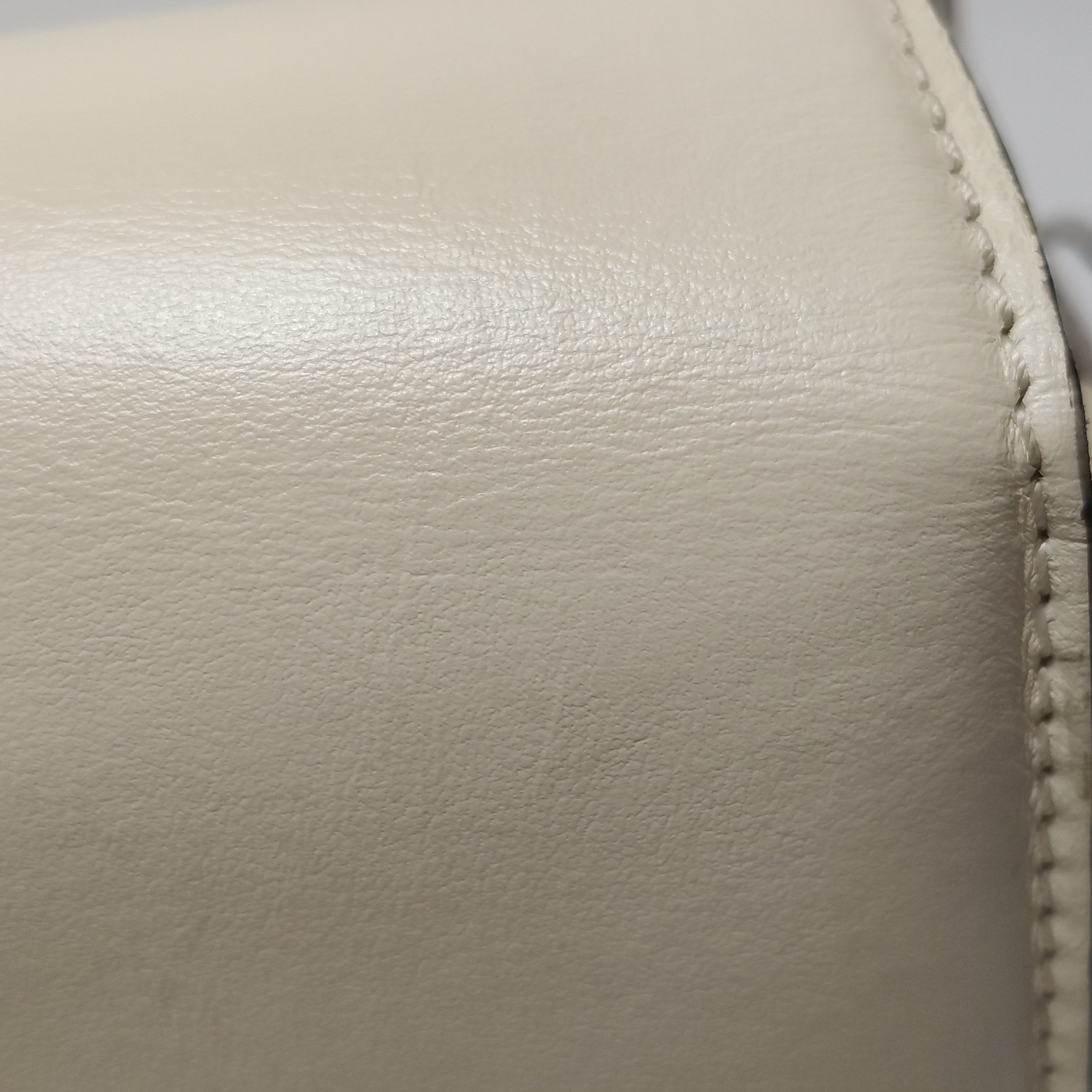Louis Vuitton(LV) LV Pont 9 Bag Leather — photo 8 of 15