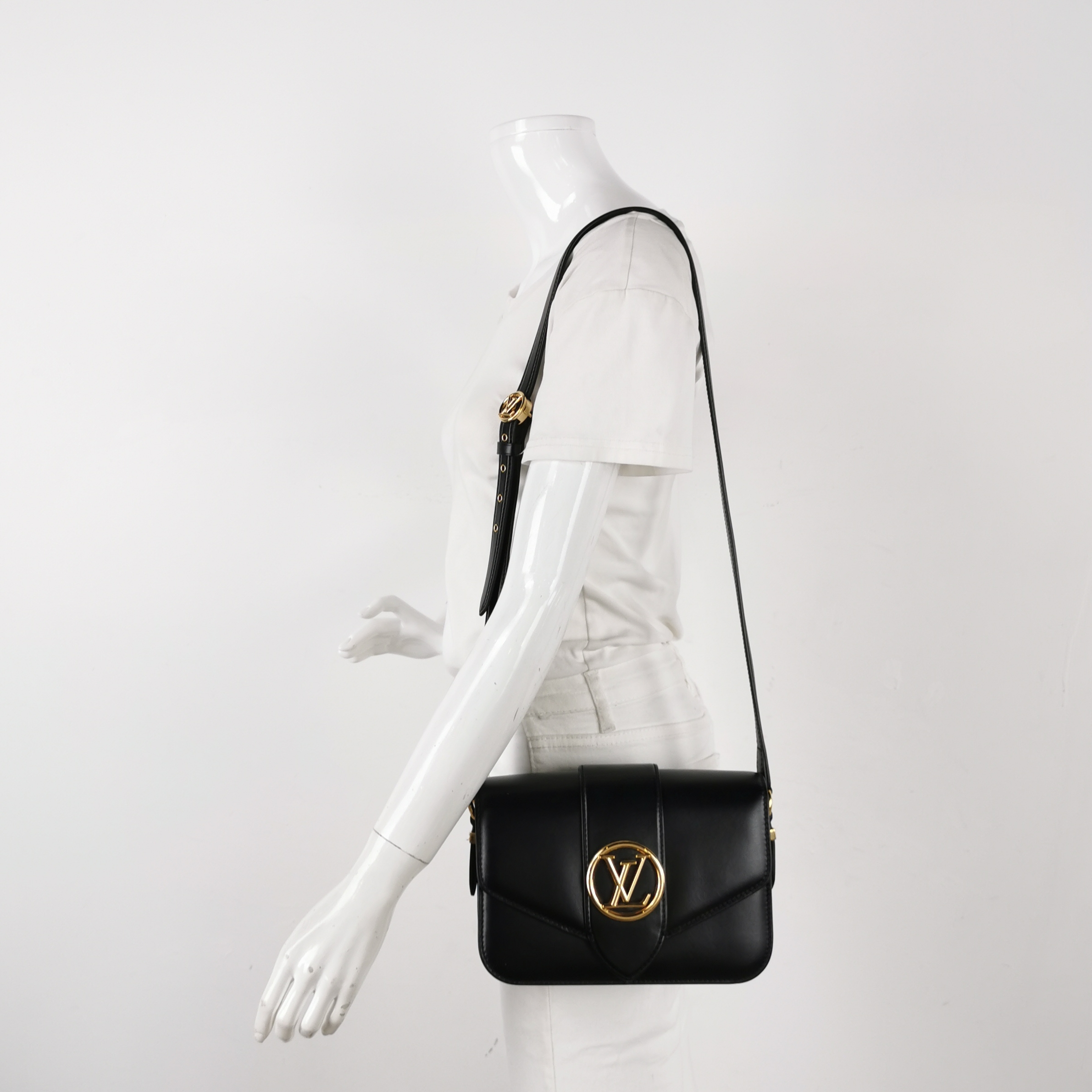 Louis Vuitton(LV) LV Pont 9 Bag Leather — alternate view