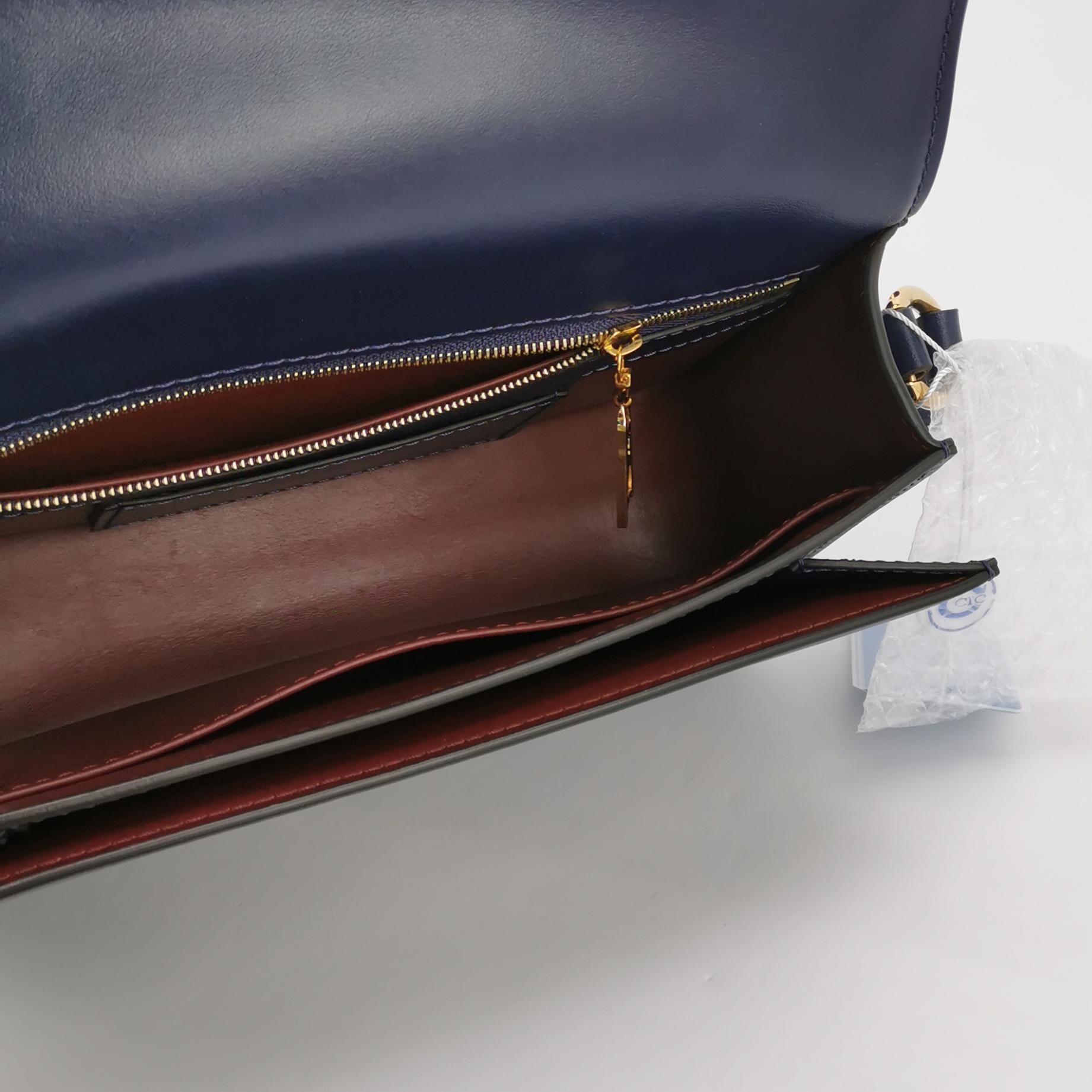 Louis Vuitton(LV) LV Pont 9 Bag Leather — photo 7 of 12