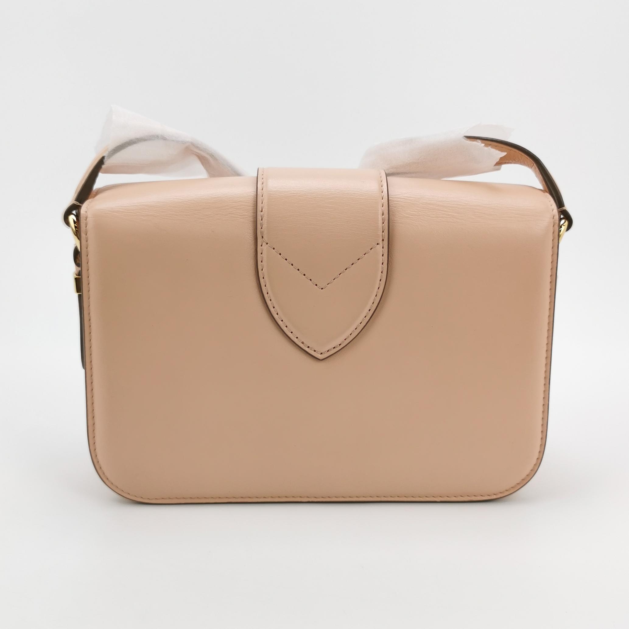 Louis Vuitton(LV) LV Pont 9 Bag Leather — photo 4 of 17