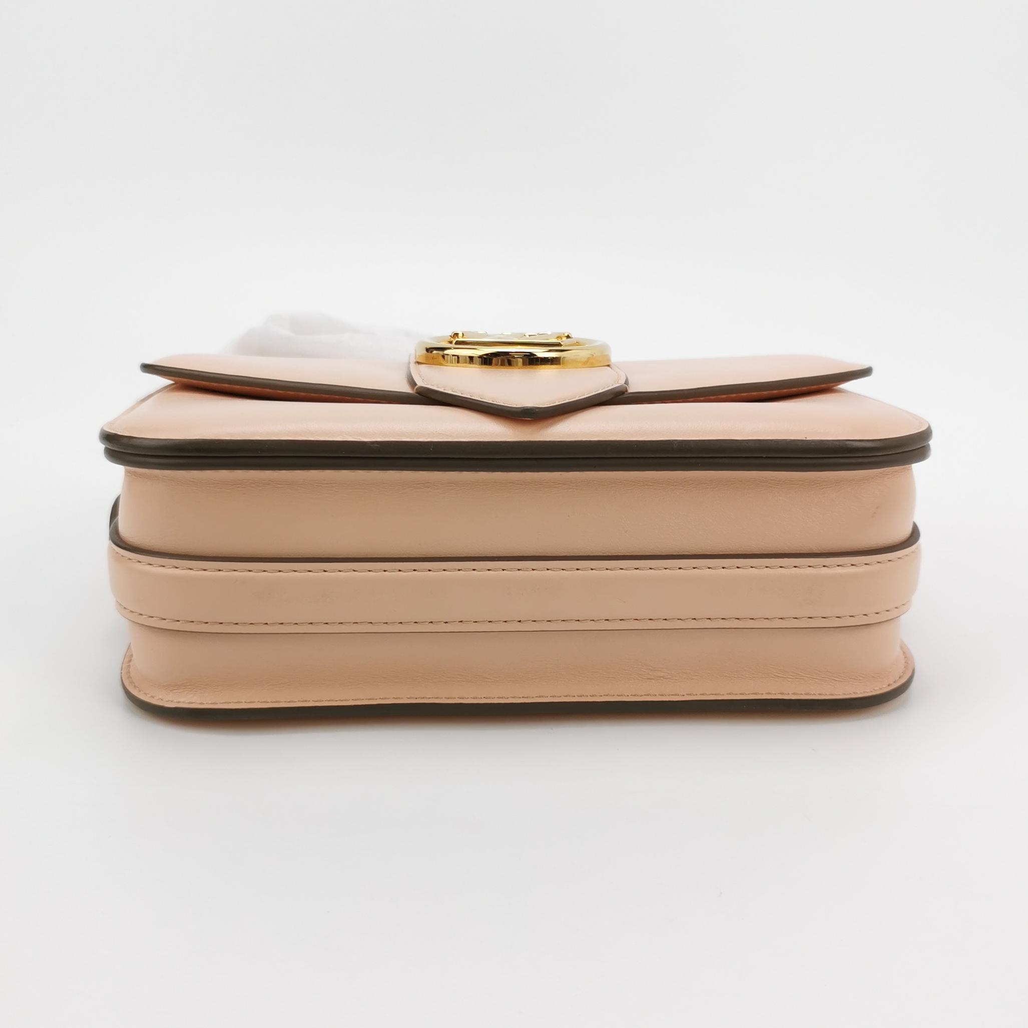 Louis Vuitton(LV) LV Pont 9 Bag Leather — photo 6 of 17