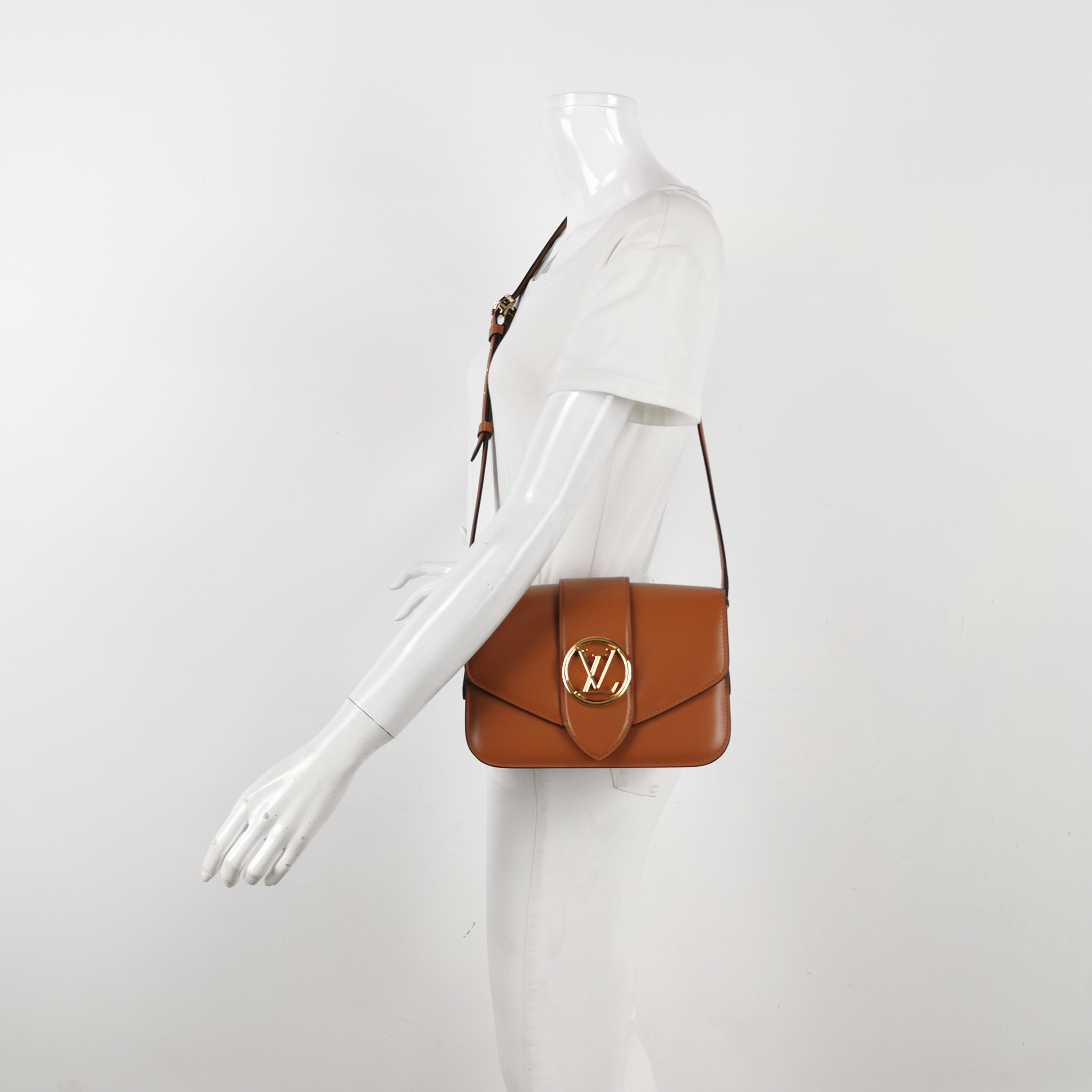 Louis Vuitton(LV) LV Pont 9 Bag Leather — alternate view