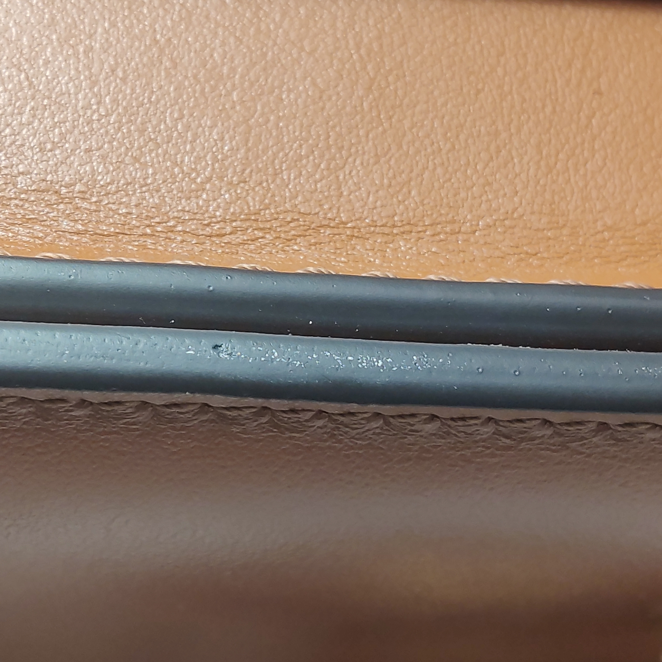 Louis Vuitton(LV) LV Pont 9 Bag Leather — photo 15 of 16