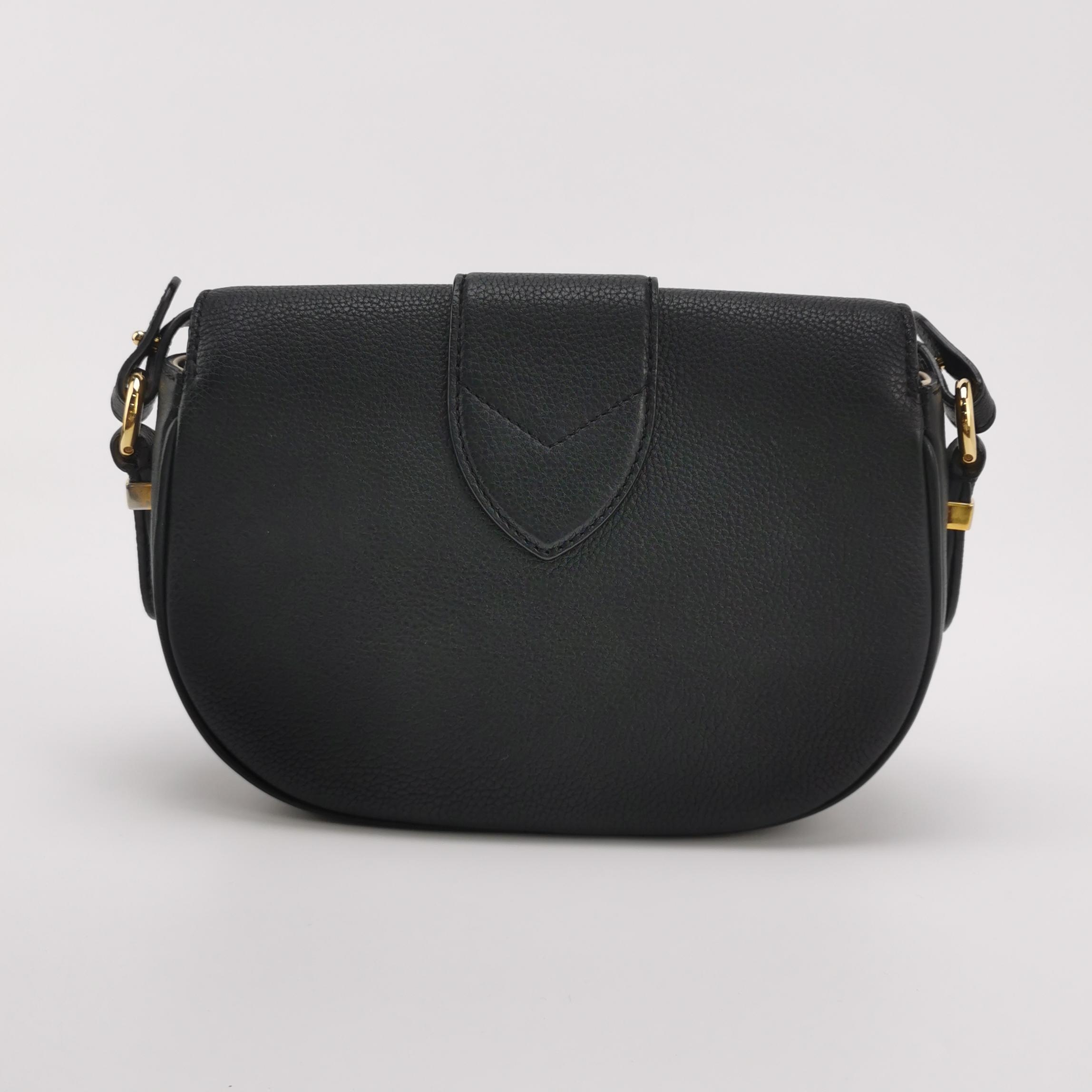 Louis Vuitton(LV) LV Pont 9 Soft Bag Leather — photo 5 of 14