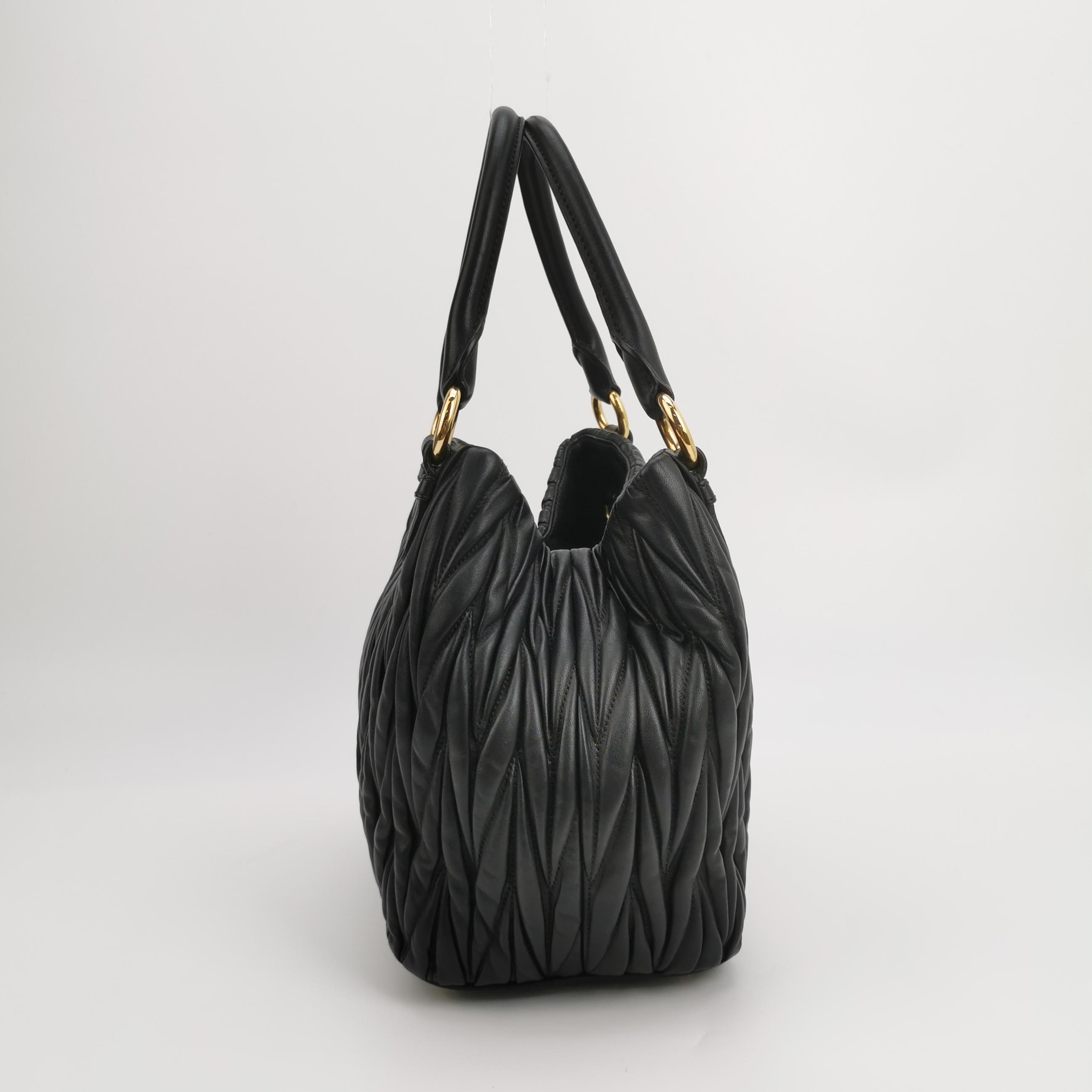 Miu Miu Convertible Tote Matelasse Leather — photo 4 of 15