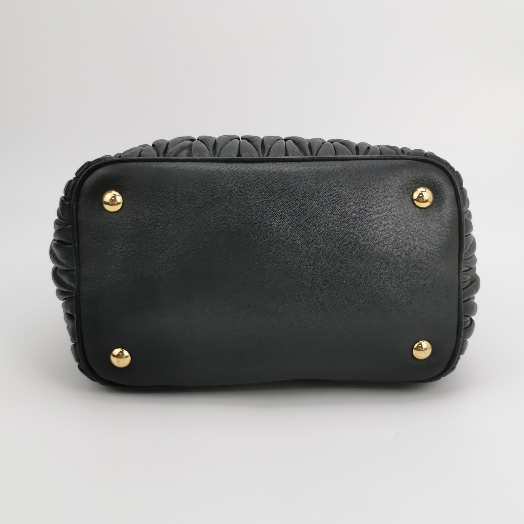 Miu Miu Convertible Tote Matelasse Leather — photo 6 of 15