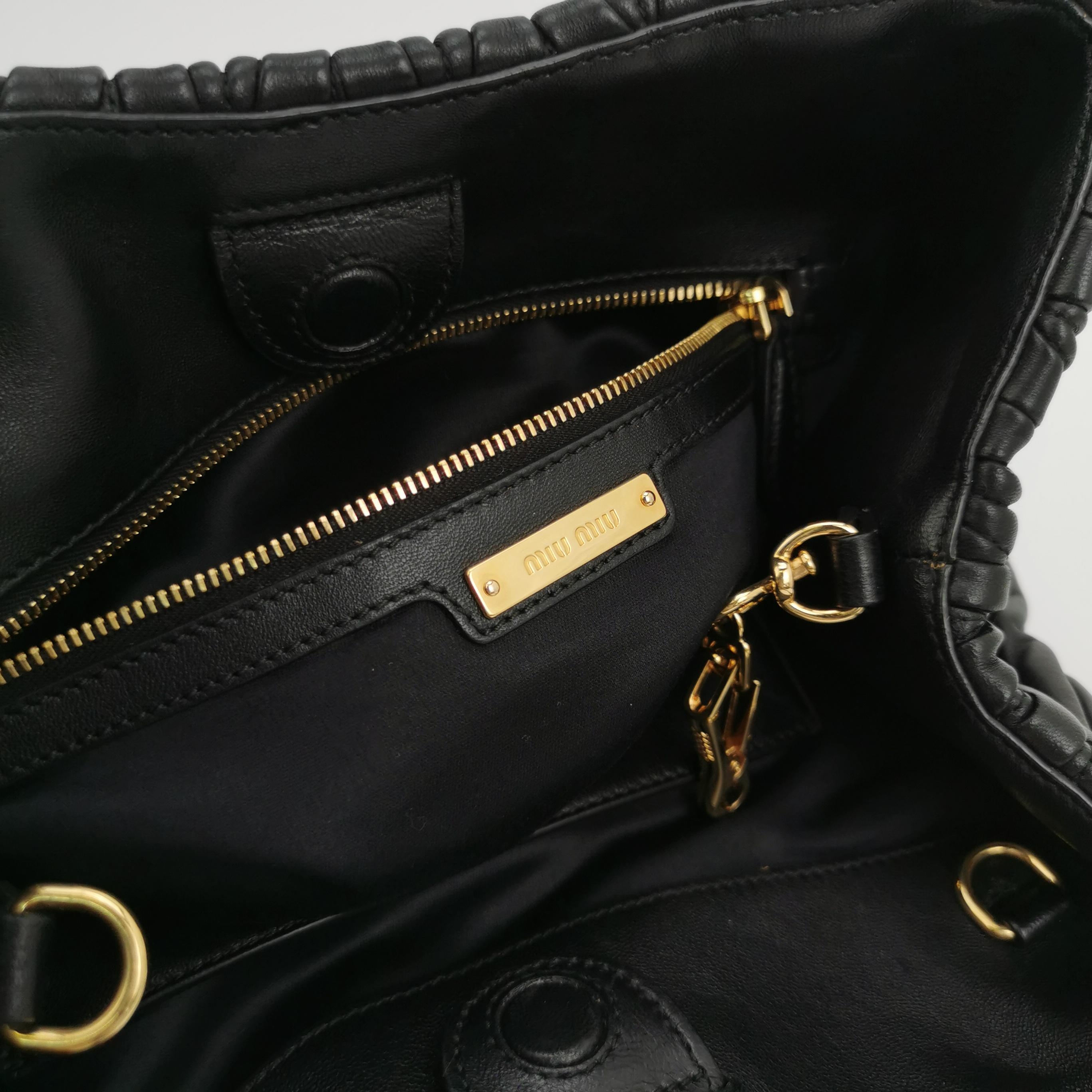 Miu Miu Convertible Tote Matelasse Leather — photo 9 of 15