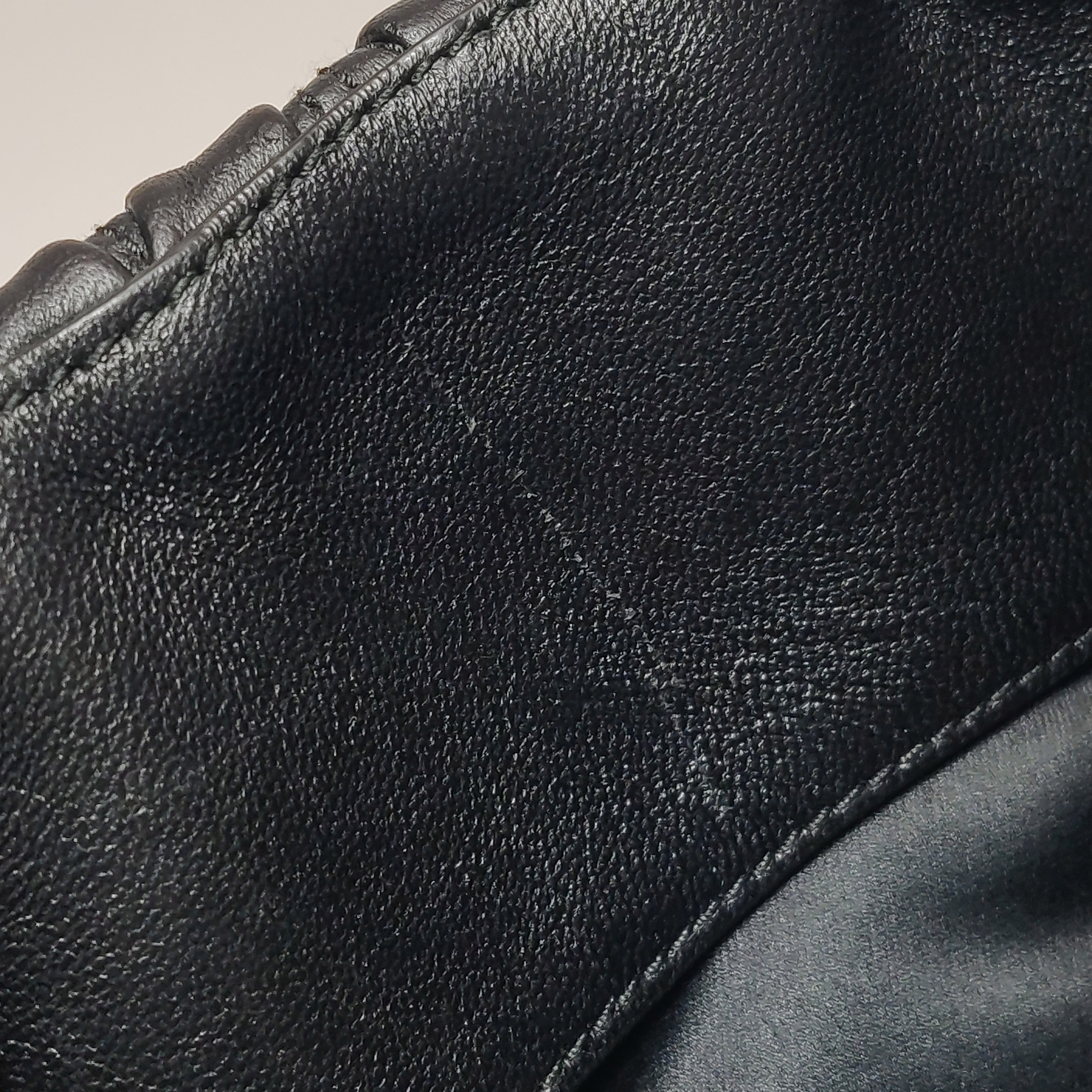 Miu Miu Convertible Tote Matelasse Leather — photo 13 of 15