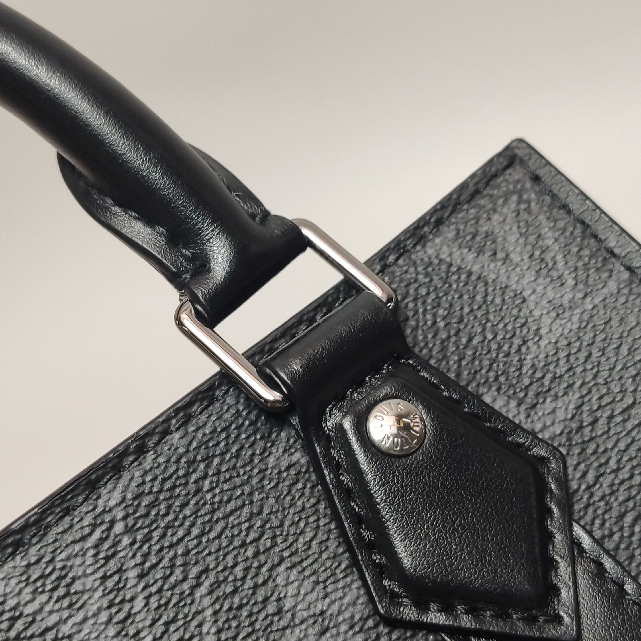 Louis Vuitton(LV) Sac Plat Bag Monogram Eclipse Canvas Mini — photo 11 of 16
