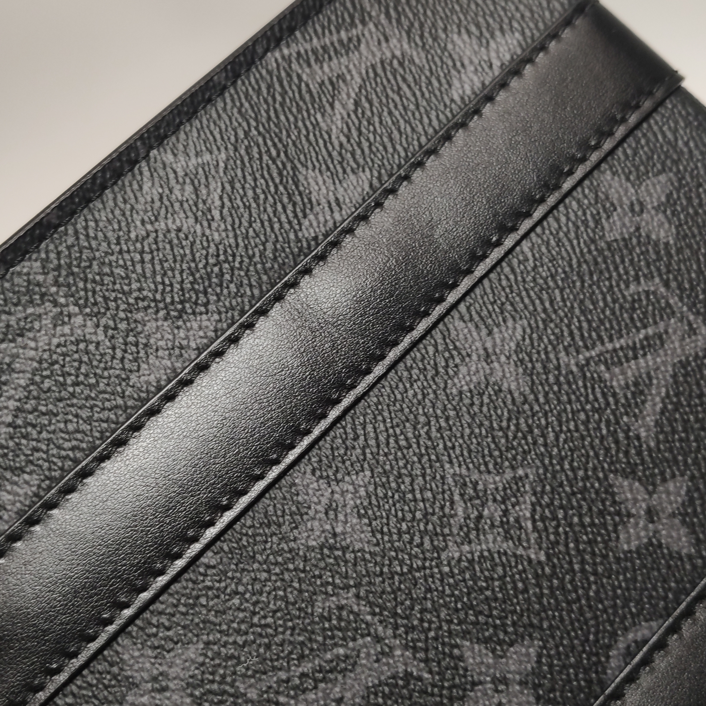 Louis Vuitton(LV) Sac Plat Bag Monogram Eclipse Canvas Mini — photo 9 of 16