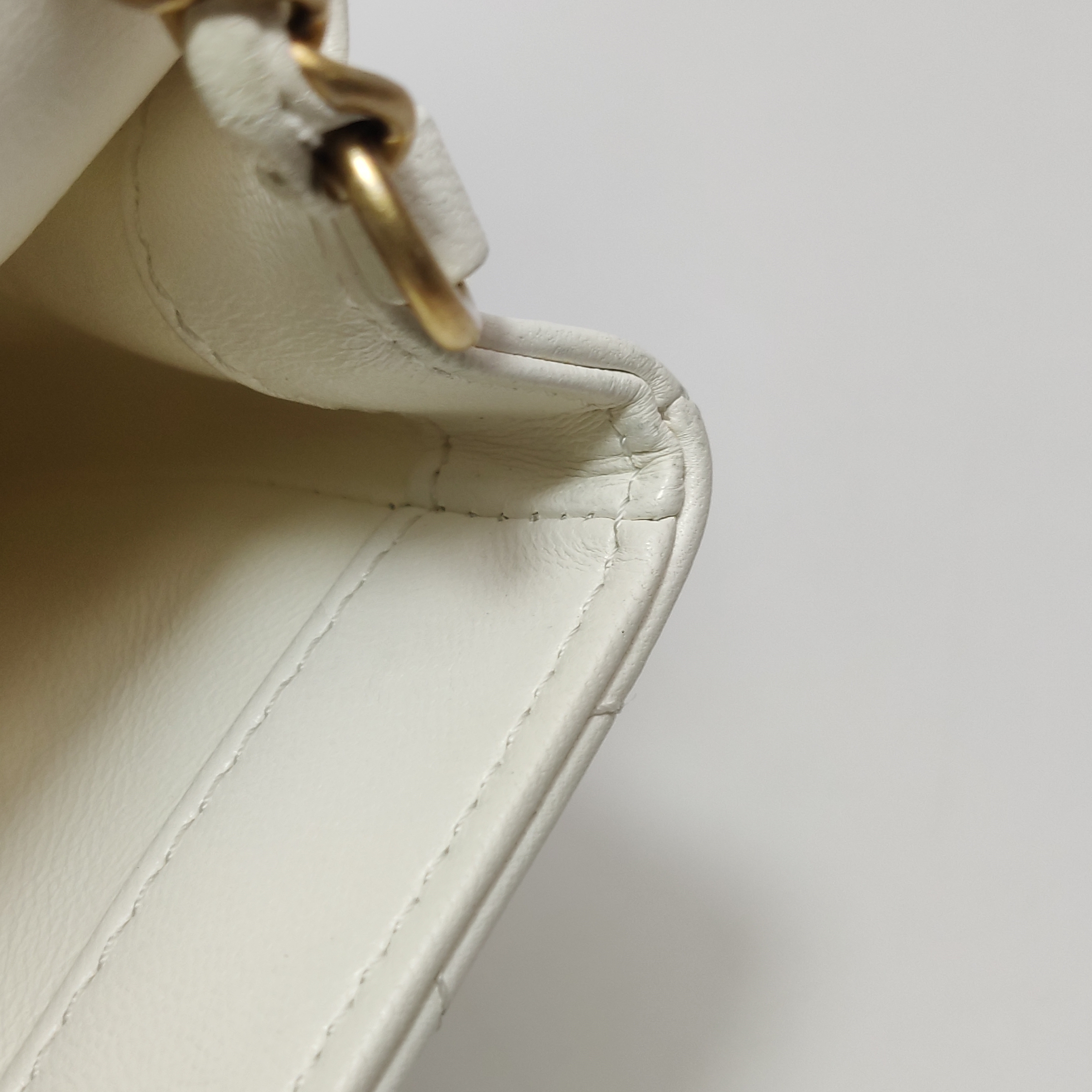 Chanel Express Zip Around CC Flap Bag Quilted Calfskin — photo 13 of 14