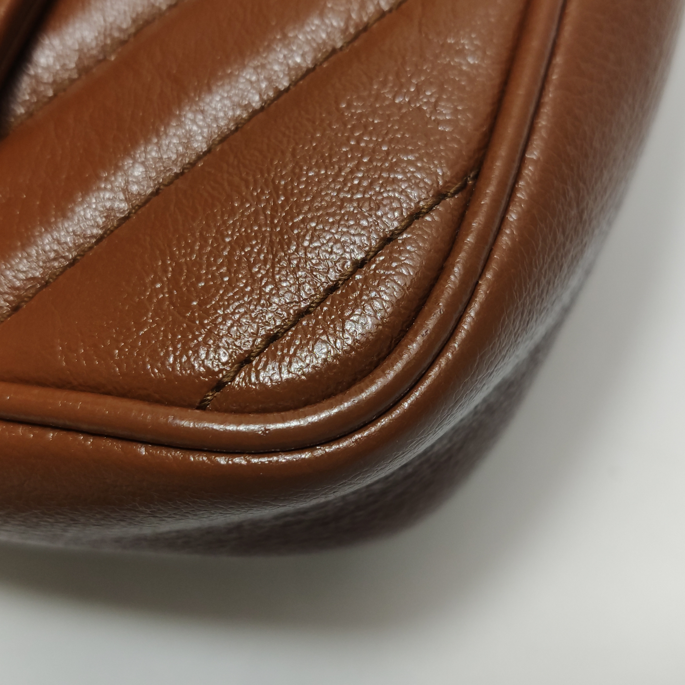 Gucci GG Marmont Flap Bag Diagonal Quilted Leather Super Mini — photo 10 of 14