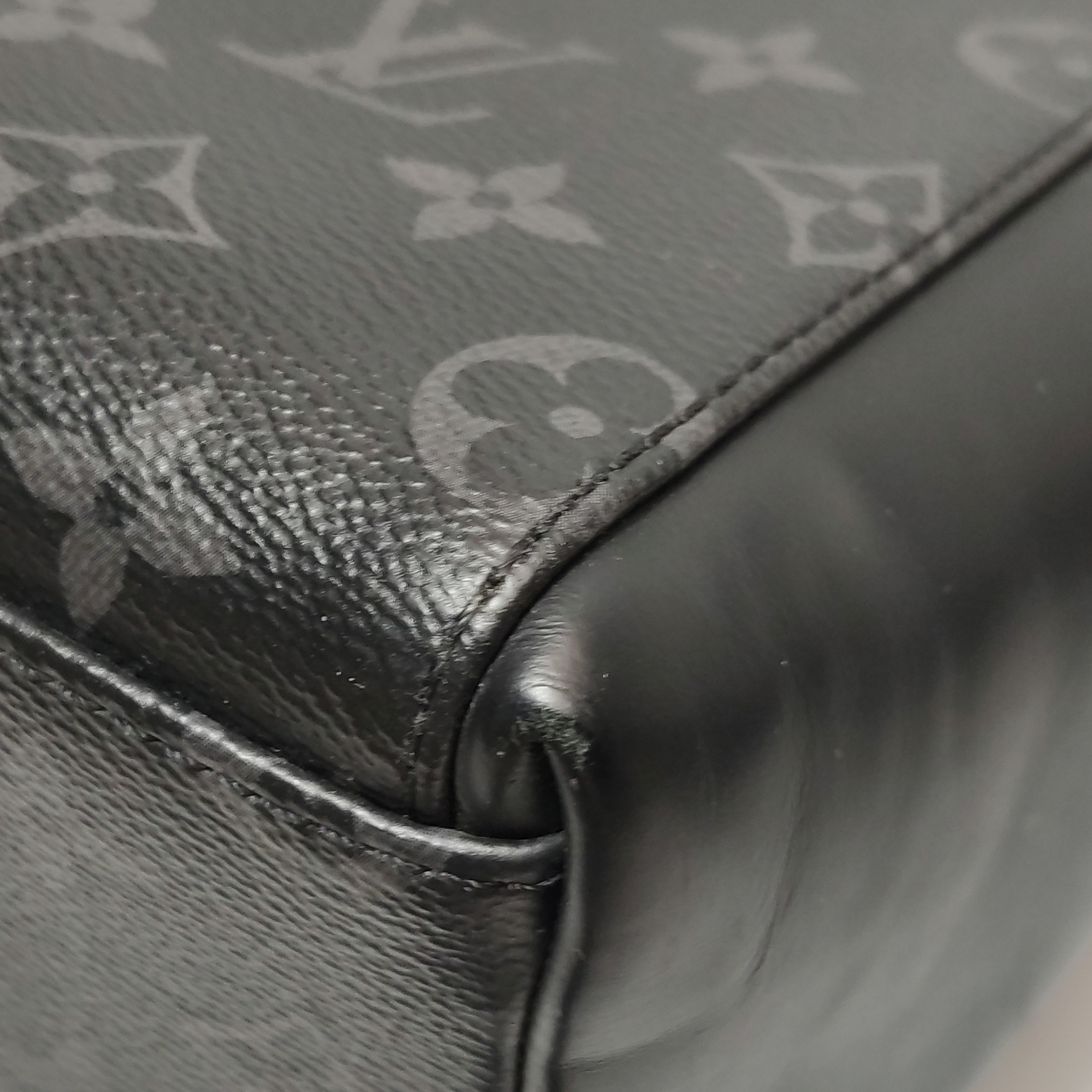 Louis Vuitton(LV) Voyager Messenger Bag Monogram Eclipse Canvas PM — photo 14 of 18