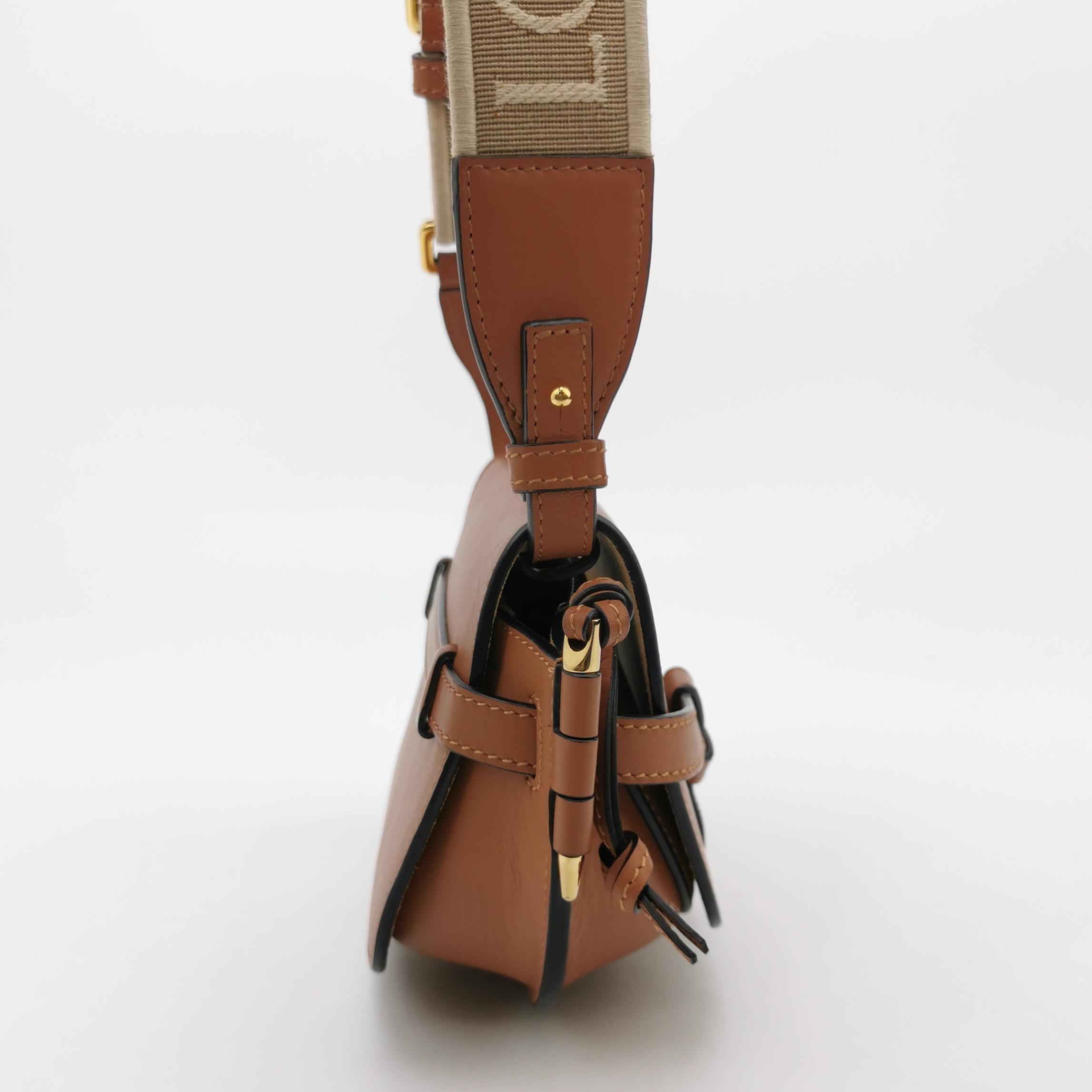 Loewe Gate Dual Shoulder Bag Leather Mini — photo 3 of 18