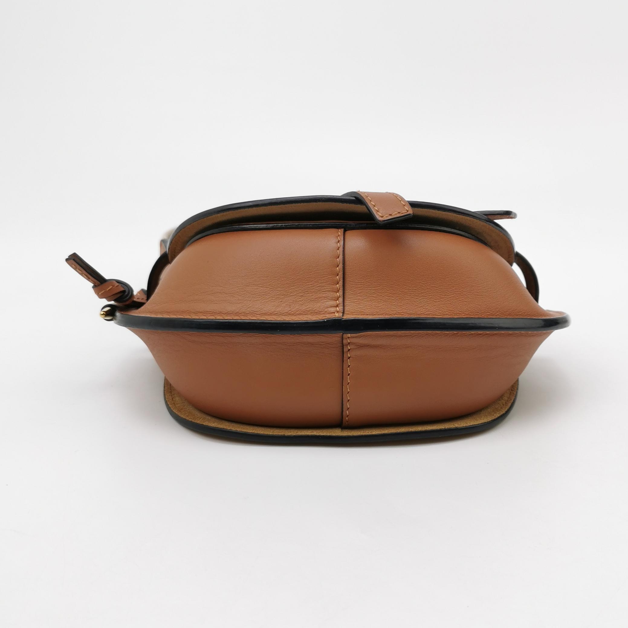 Loewe Gate Dual Shoulder Bag Leather Mini — photo 6 of 18