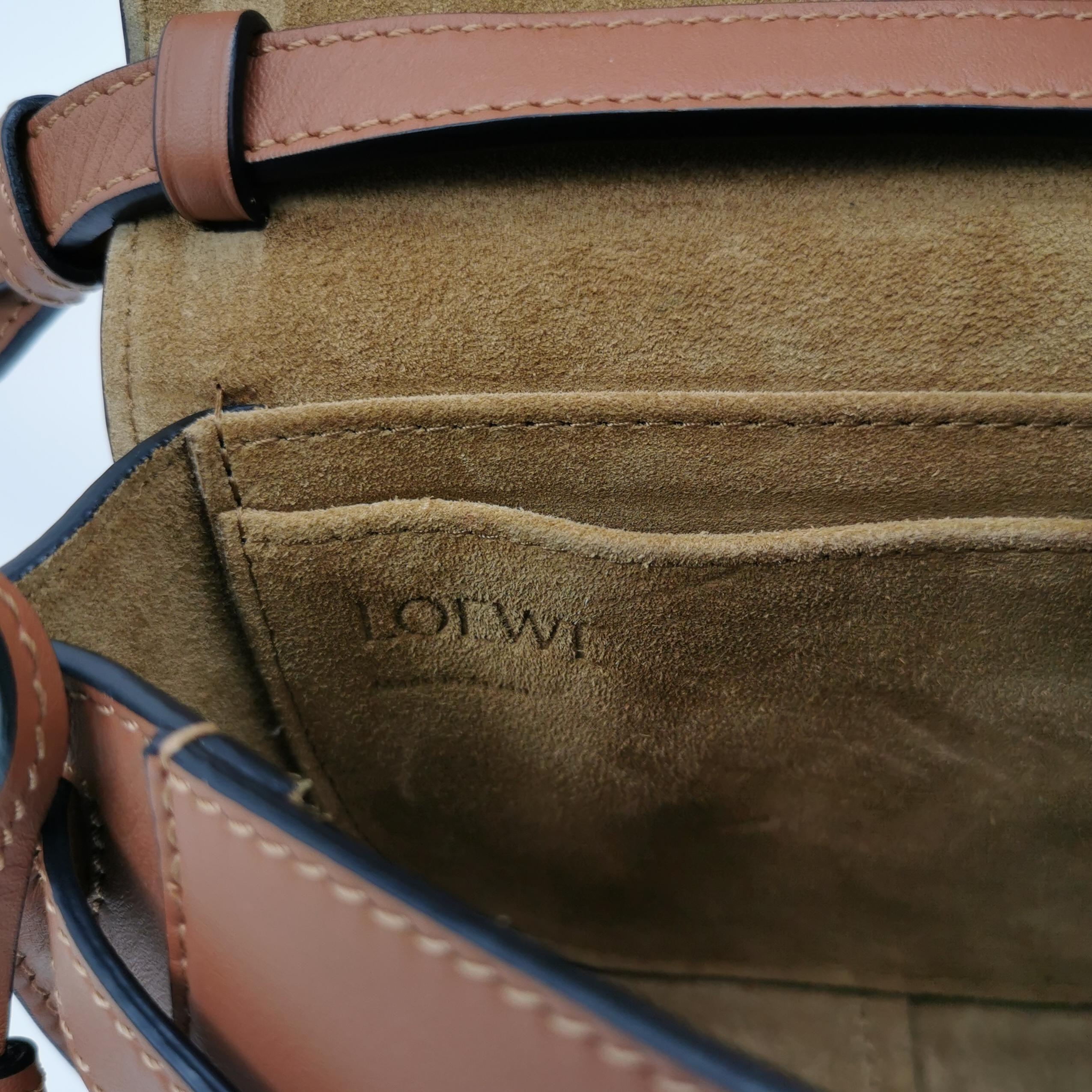 Loewe Gate Dual Shoulder Bag Leather Mini — photo 8 of 18