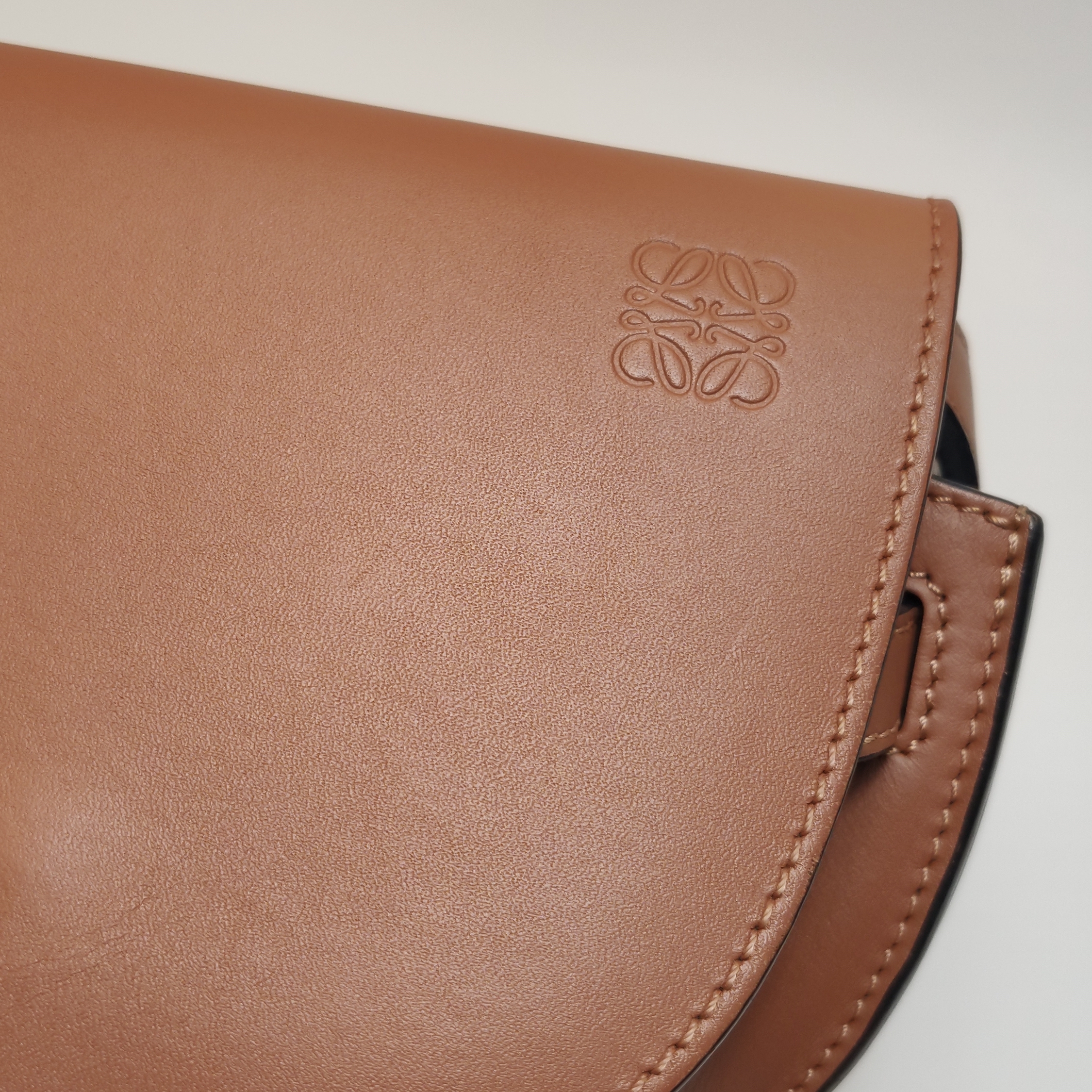 Loewe Gate Dual Shoulder Bag Leather Mini — photo 11 of 18