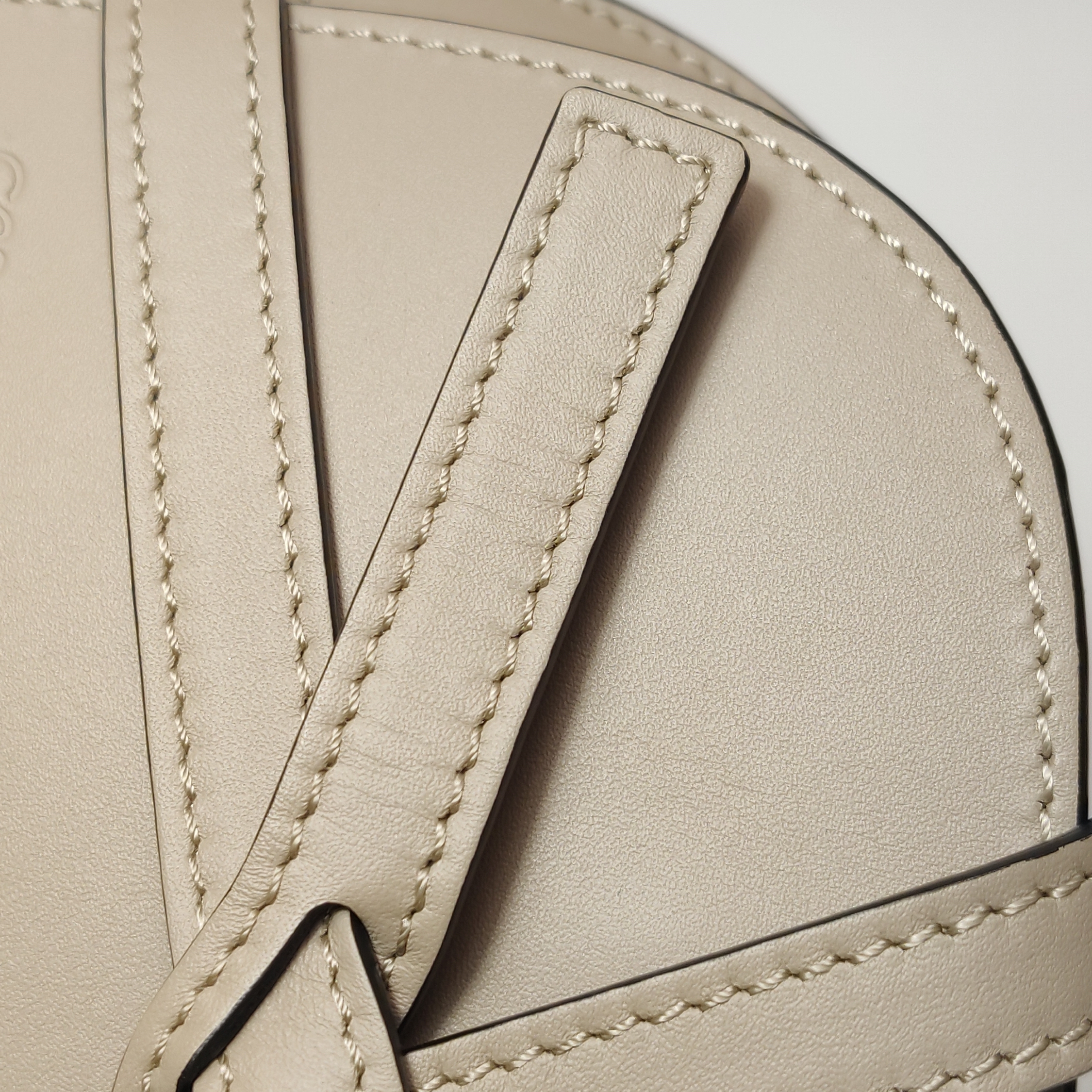 Loewe Gate Dual Shoulder Bag Leather Mini — photo 8 of 11