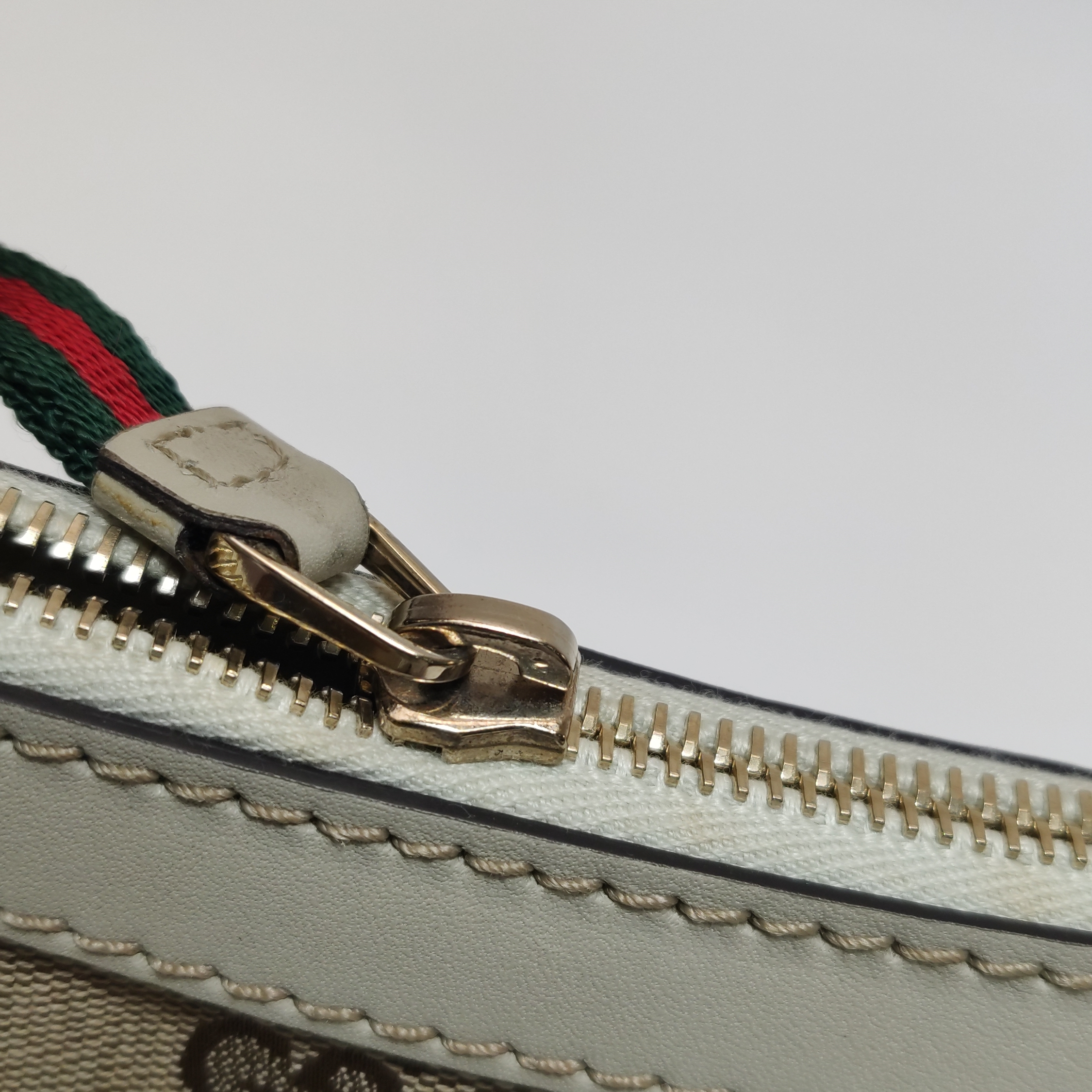 Gucci Mayfair GG Canvas Shoulder Bag — photo 13 of 16