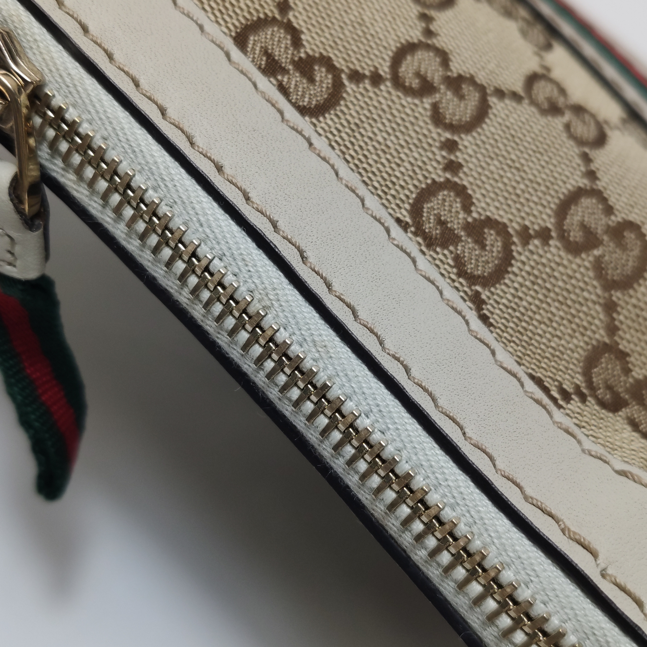 Gucci Mayfair GG Canvas Shoulder Bag — photo 8 of 16