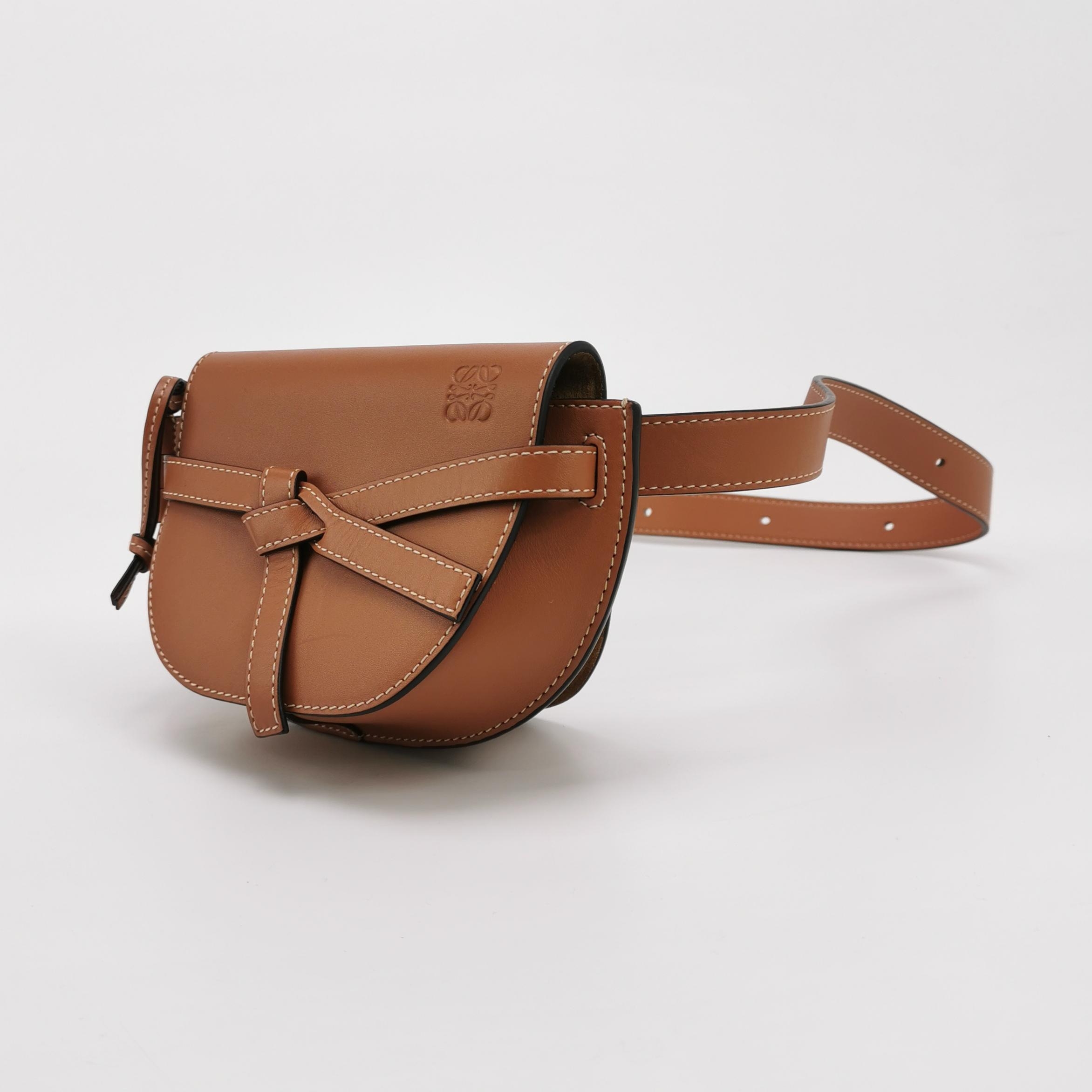 Loewe Gate Belt Bag Leather Mini — photo 4 of 13