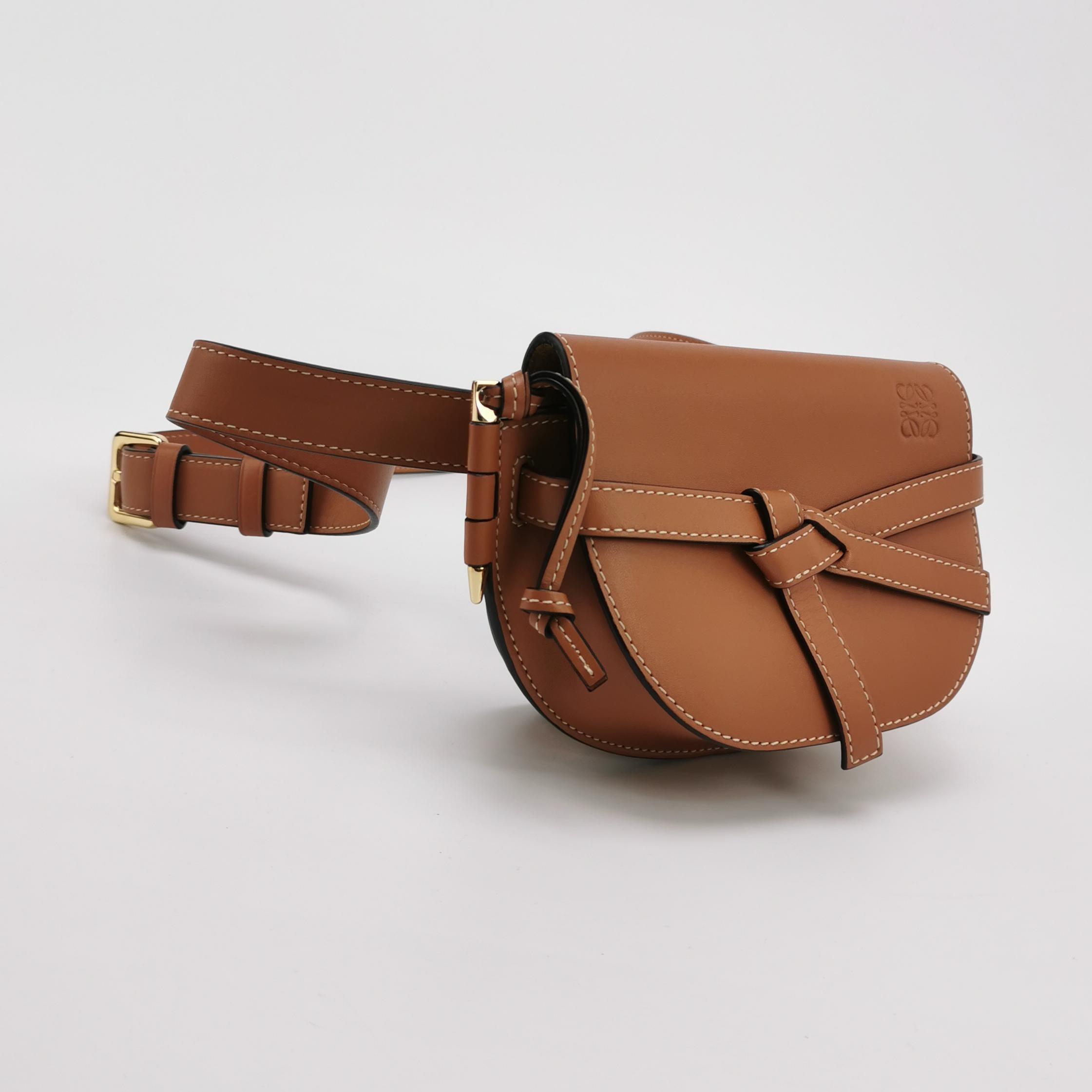 Loewe Gate Belt Bag Leather Mini — photo 3 of 13