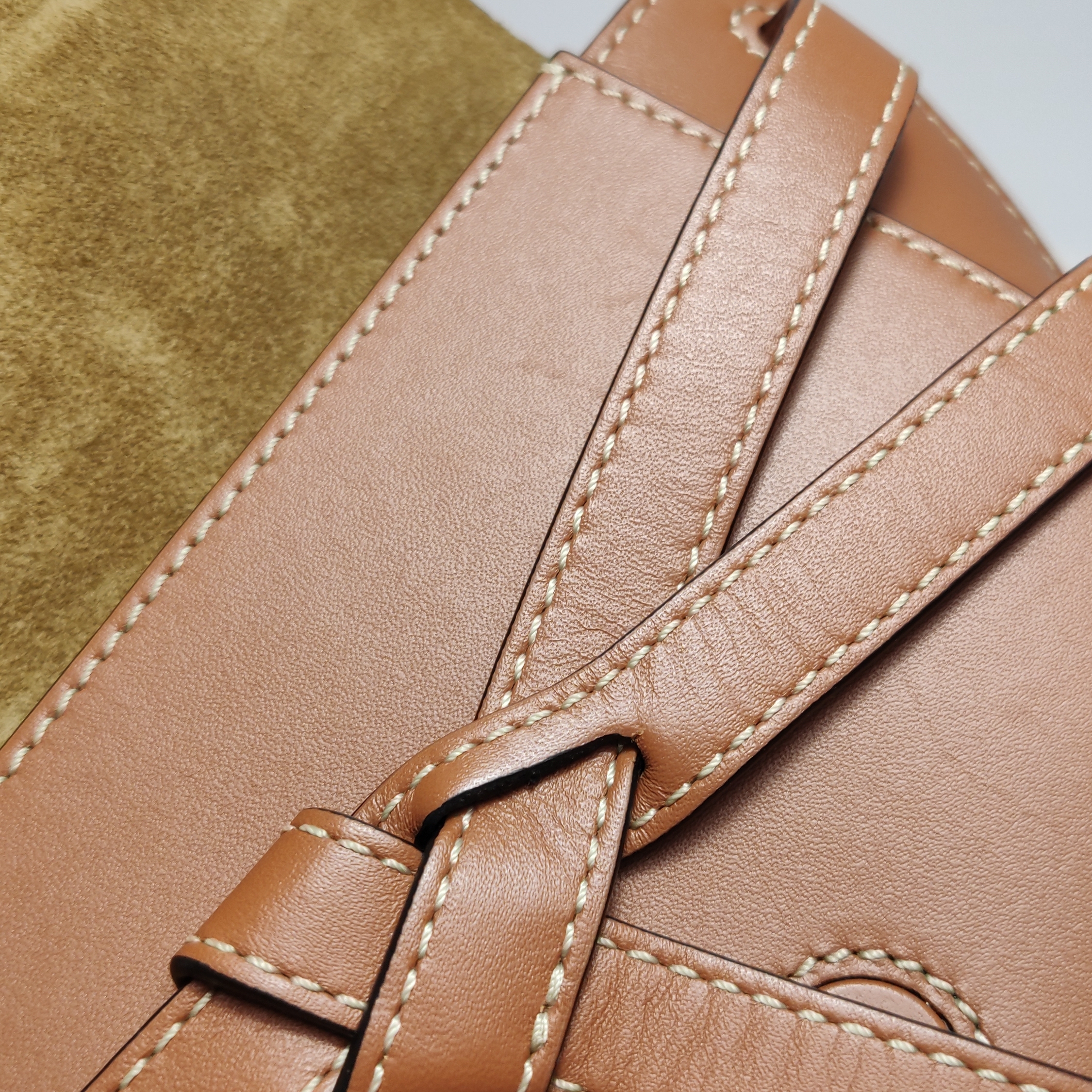 Loewe Gate Belt Bag Leather Mini — photo 8 of 13