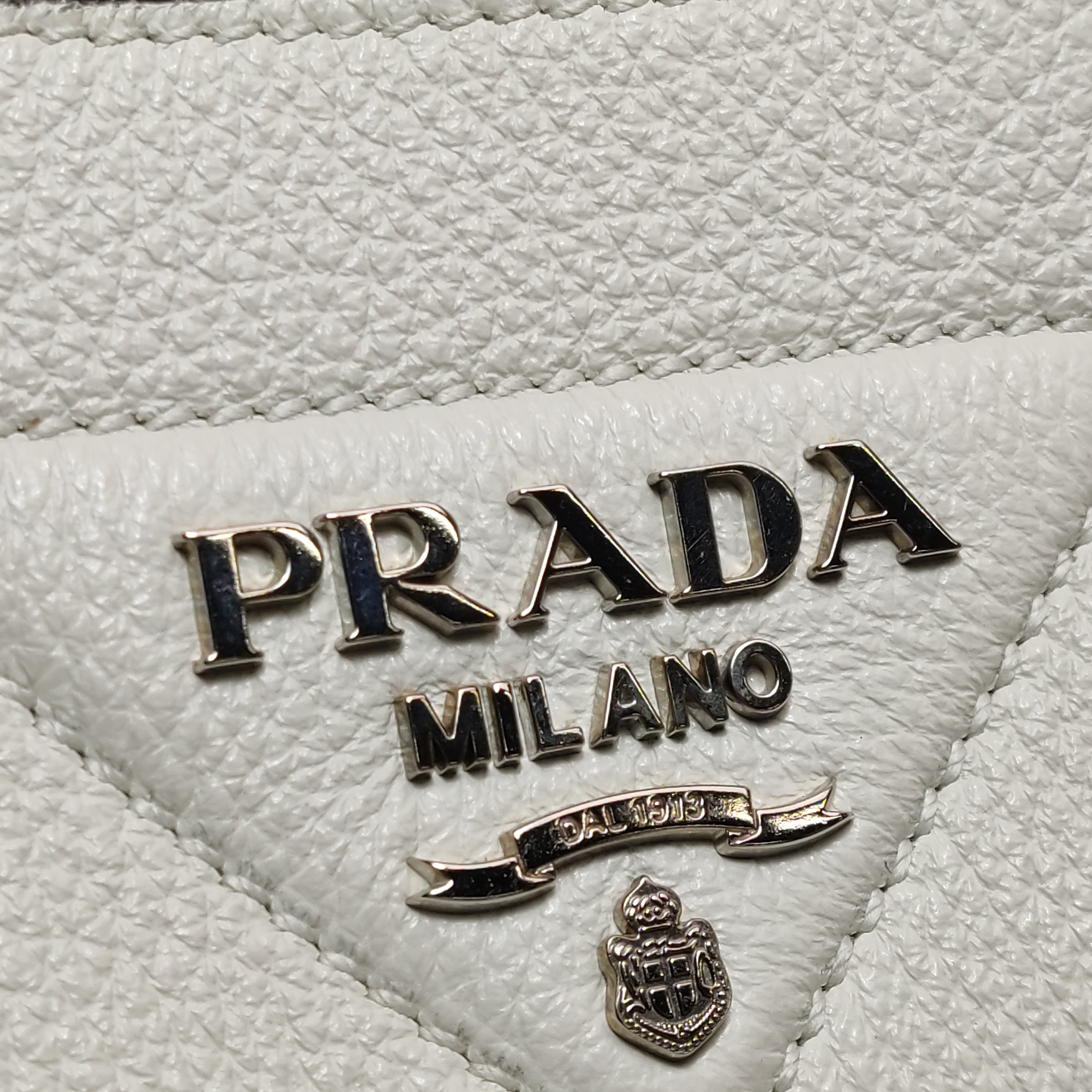 Prada Dynamique Hobo Vitello Daino Mini — photo 11 of 13