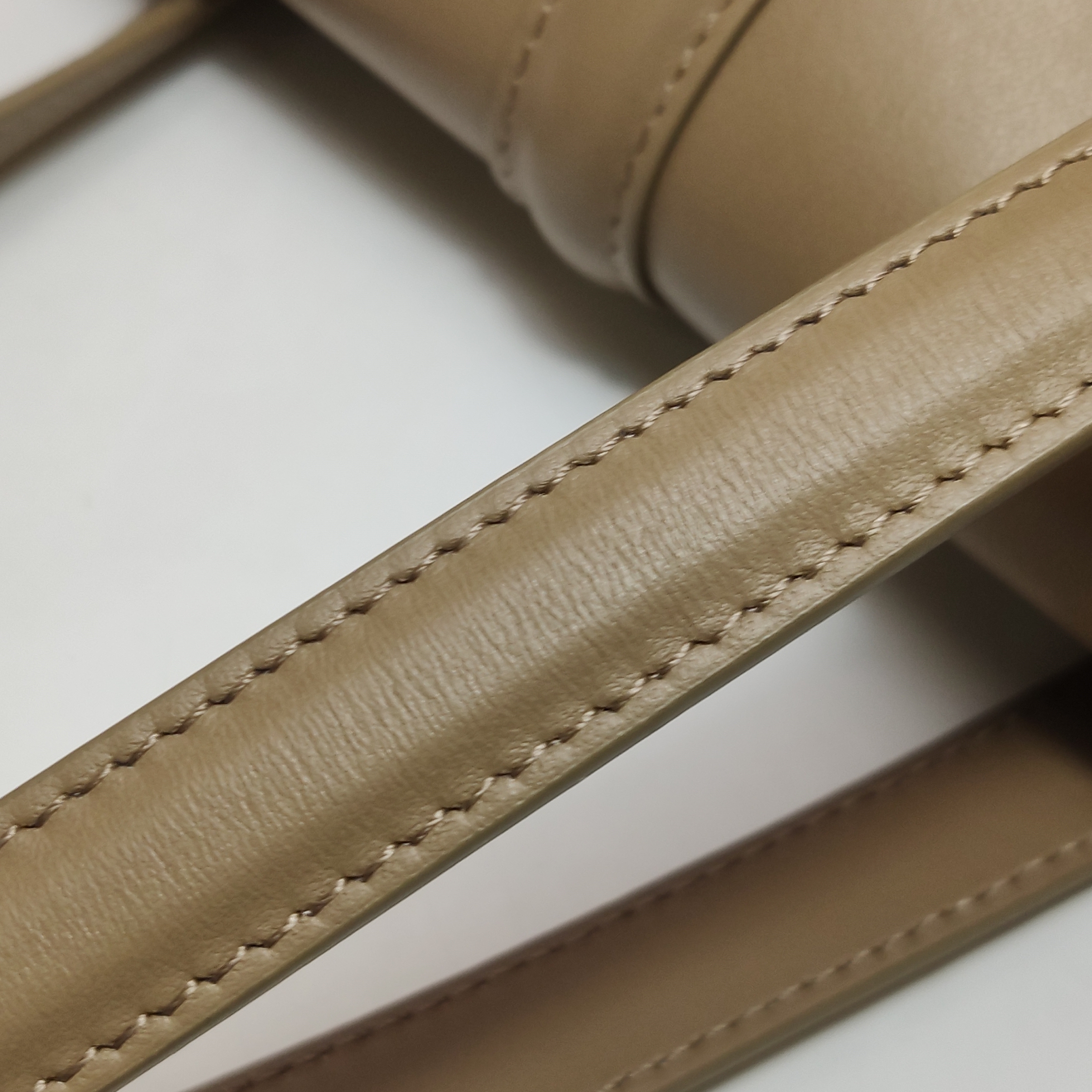 Celine Soft 16 Bag Smooth Calfskin Medium — photo 15 of 15