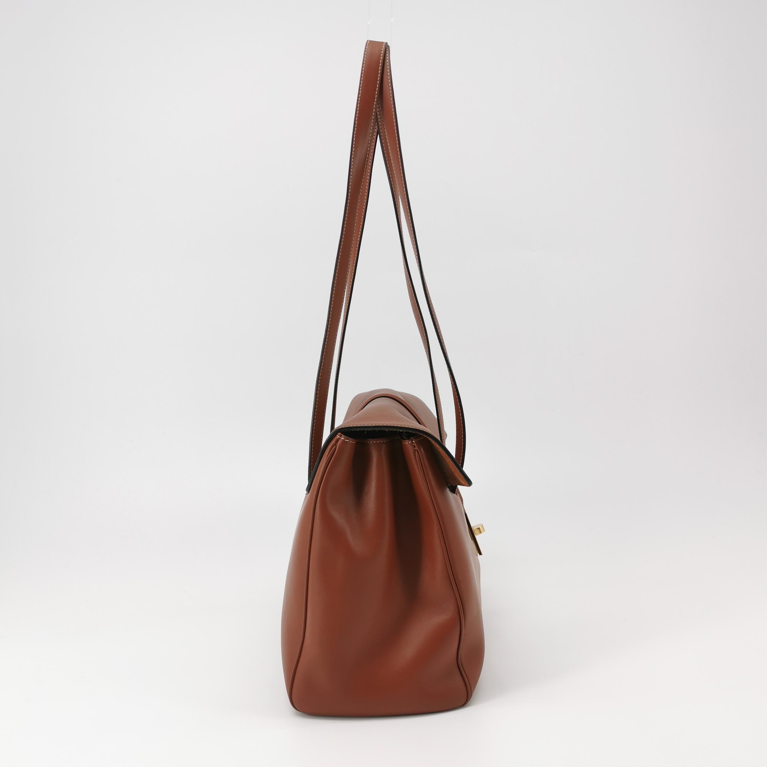 Celine Soft 16 Bag Smooth Calfskin Medium — photo 4 of 15