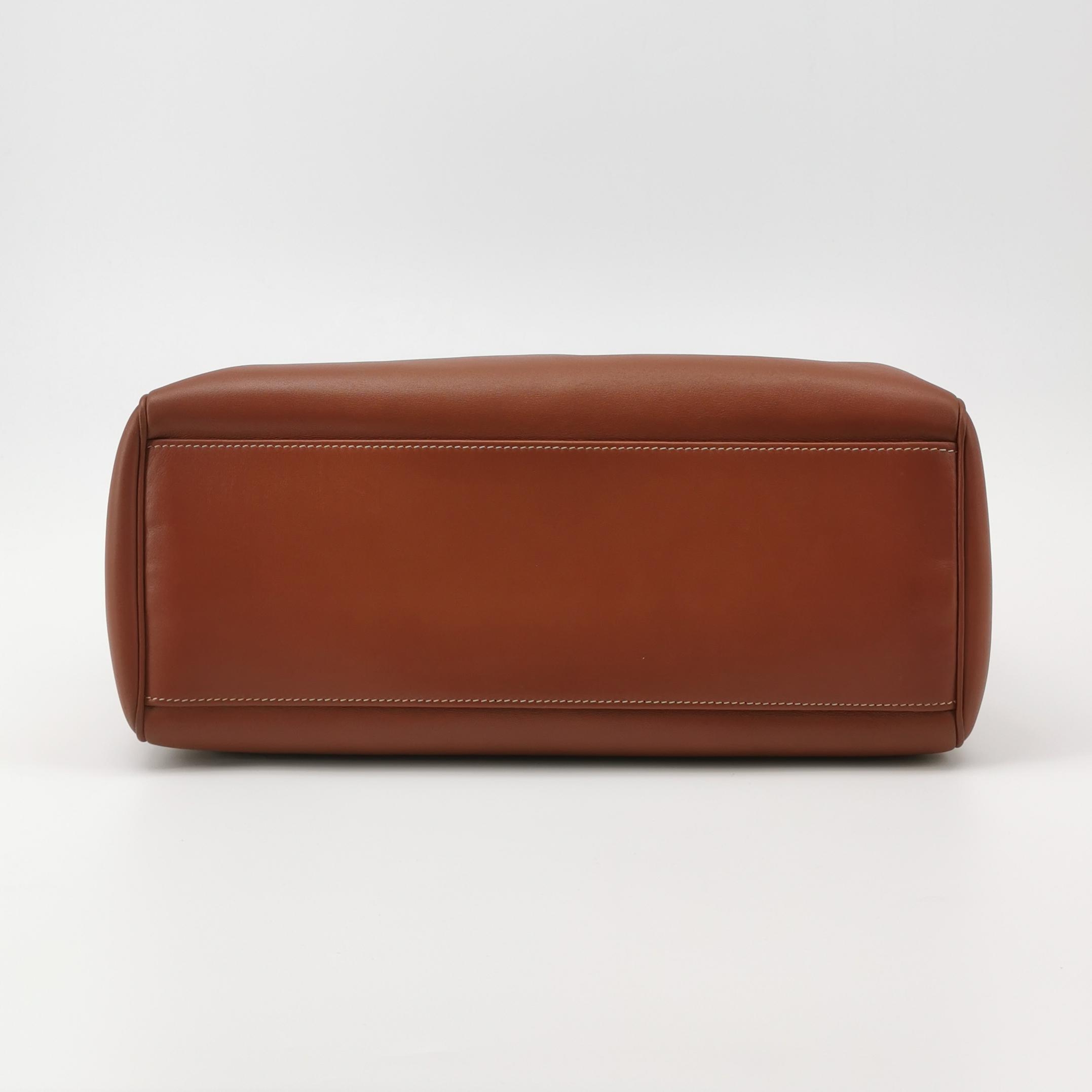 Celine Soft 16 Bag Smooth Calfskin Medium — photo 6 of 15