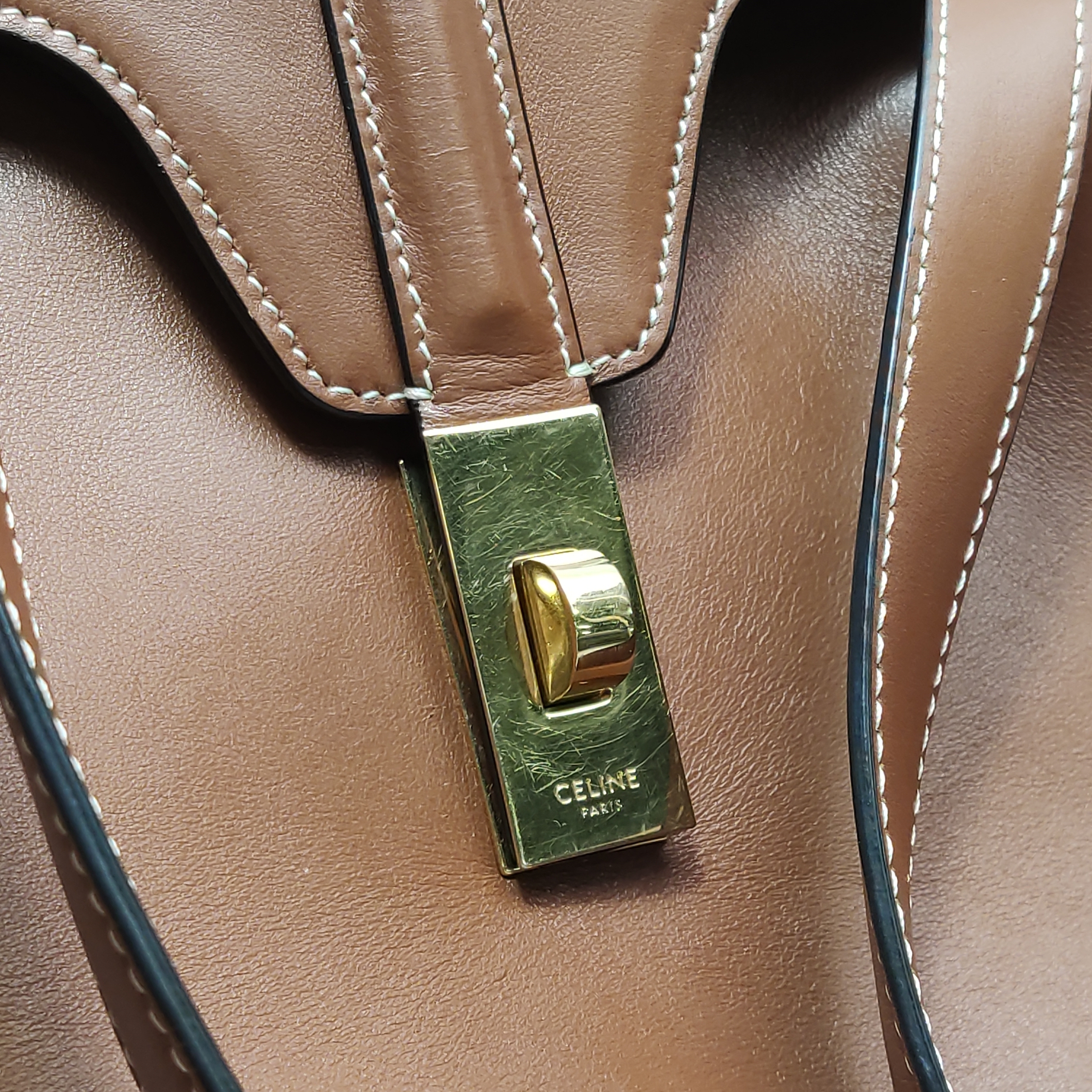 Celine Soft 16 Bag Smooth Calfskin Medium — photo 13 of 15