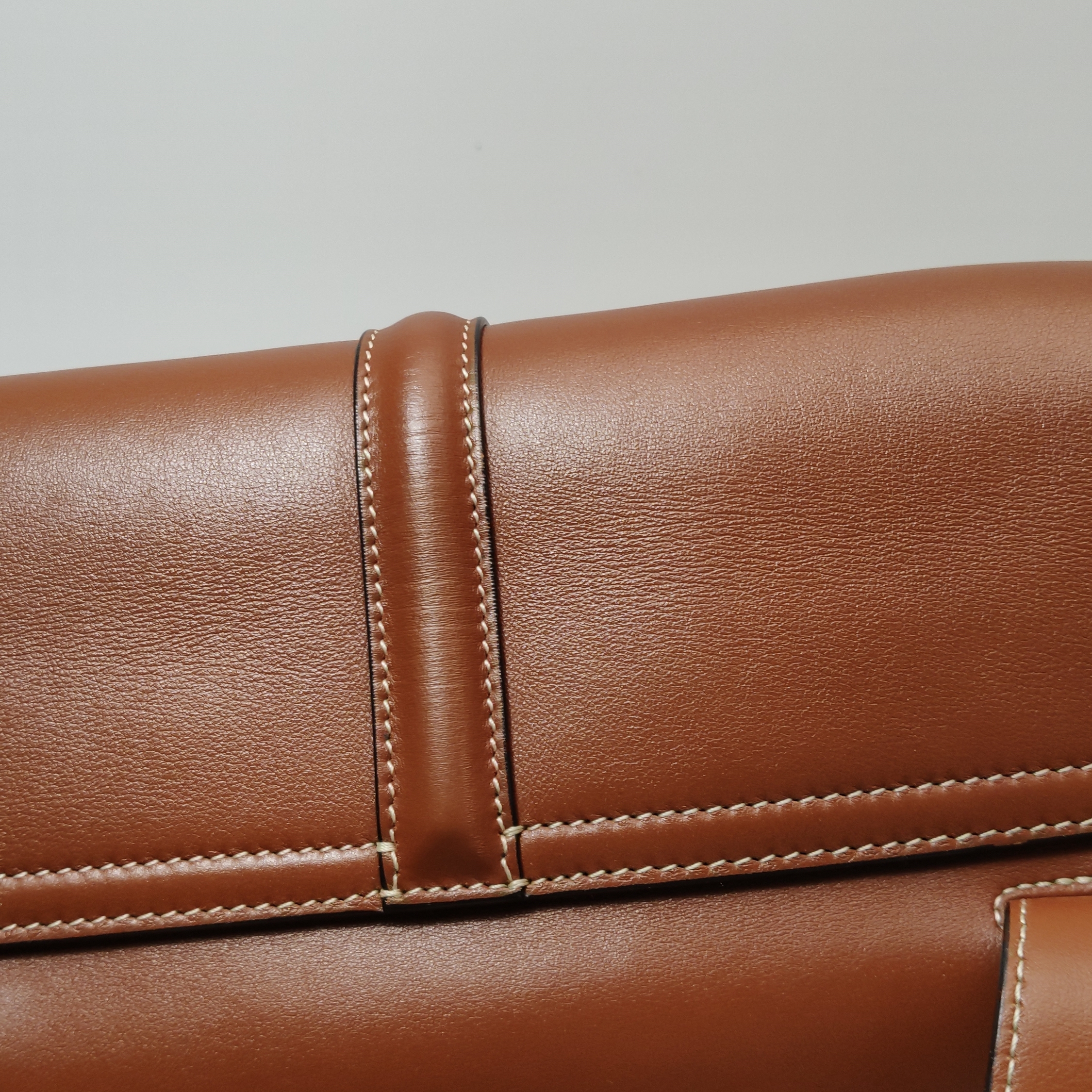 Celine Soft 16 Bag Smooth Calfskin Medium — photo 10 of 15