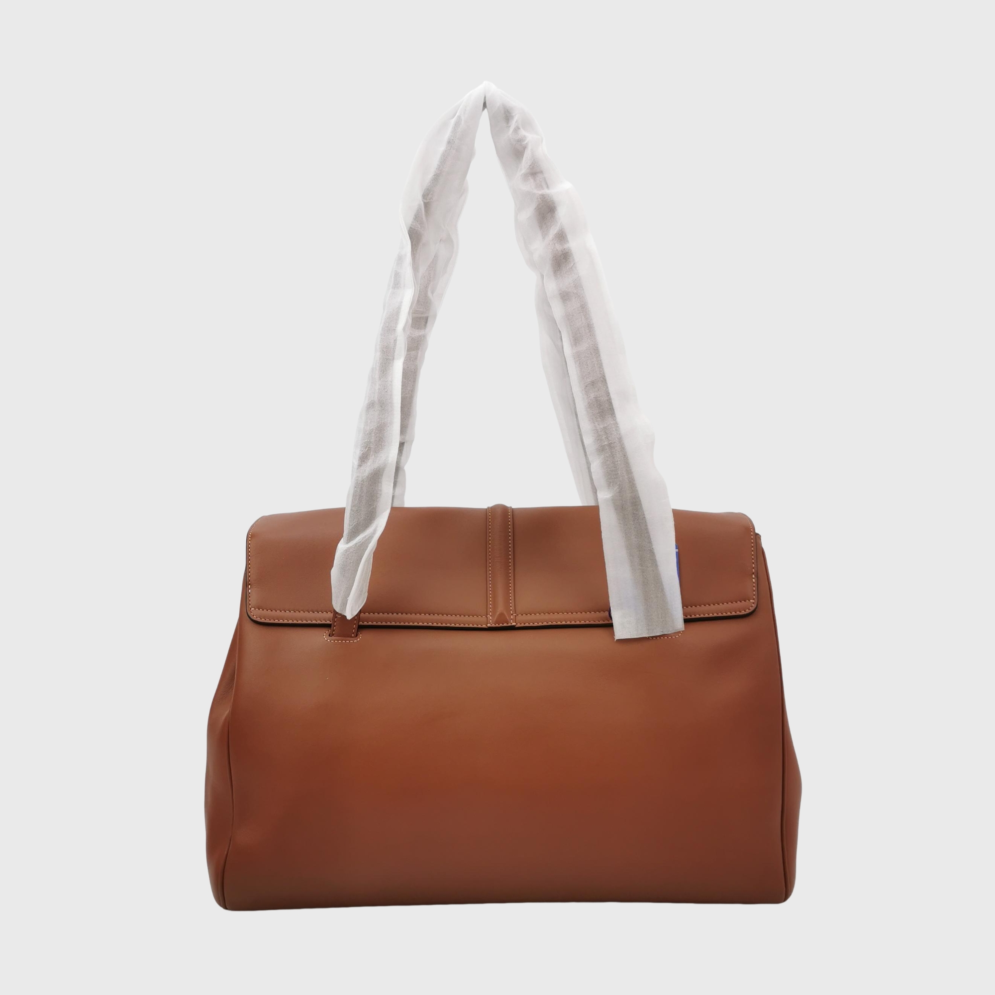Celine Soft 16 Bag Smooth Calfskin Large — photo 5 of 12
