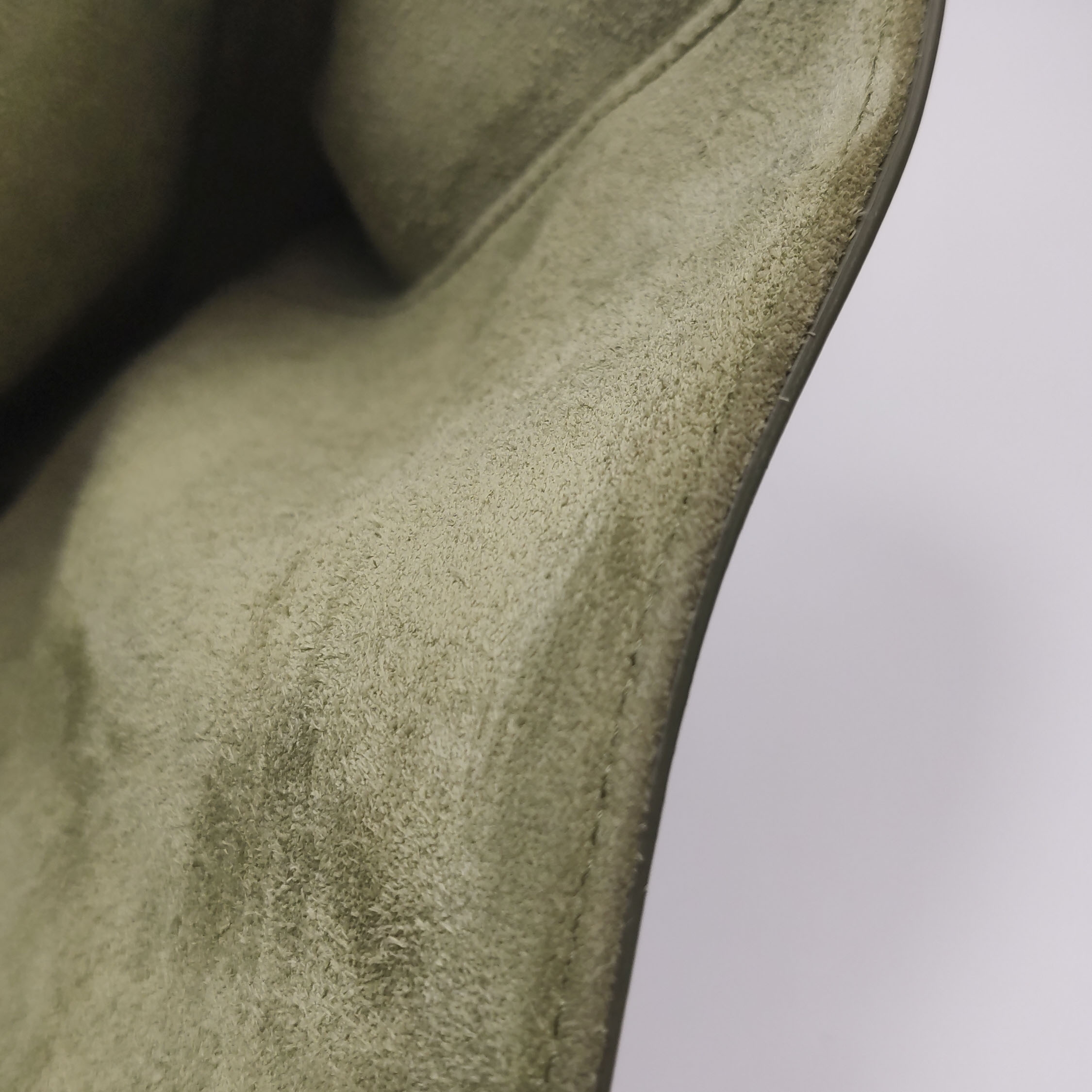 Celine Soft 16 Bag Smooth Calfskin Large — photo 11 of 11