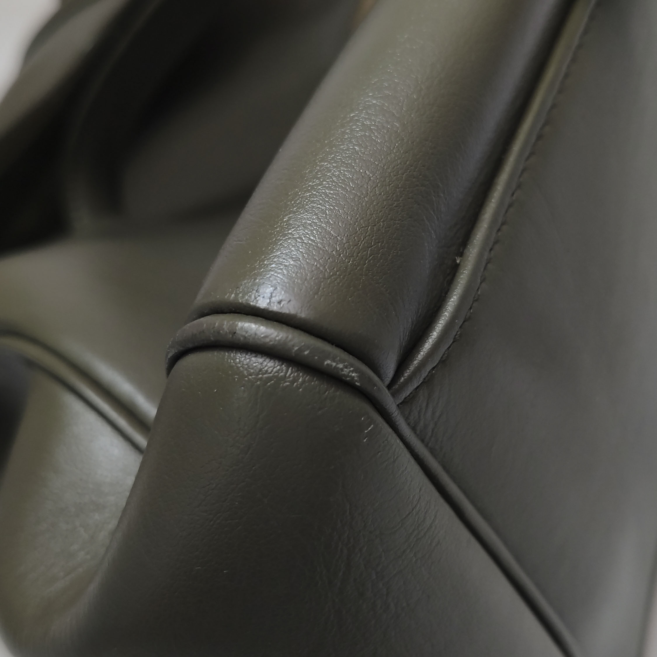 Celine Soft 16 Bag Smooth Calfskin Large — photo 9 of 11