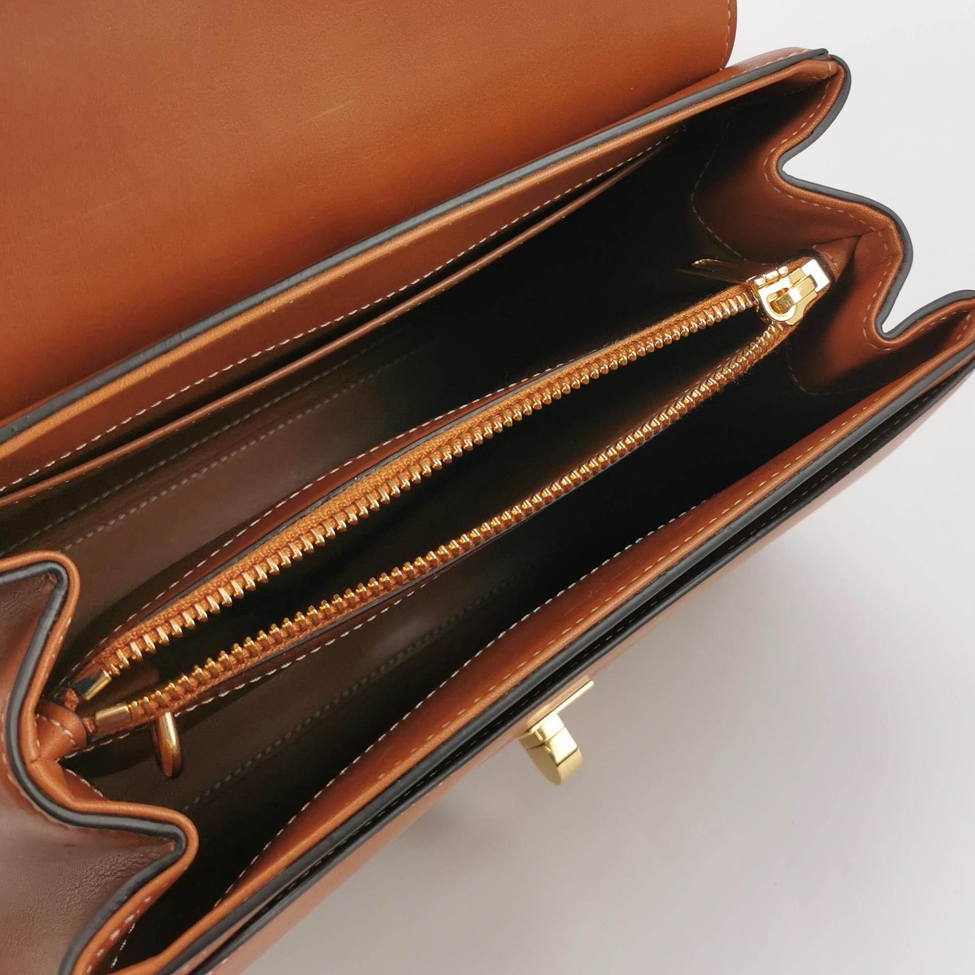 Celine 16 Top Handle Bag Grained Calfskin Medium — photo 7 of 16